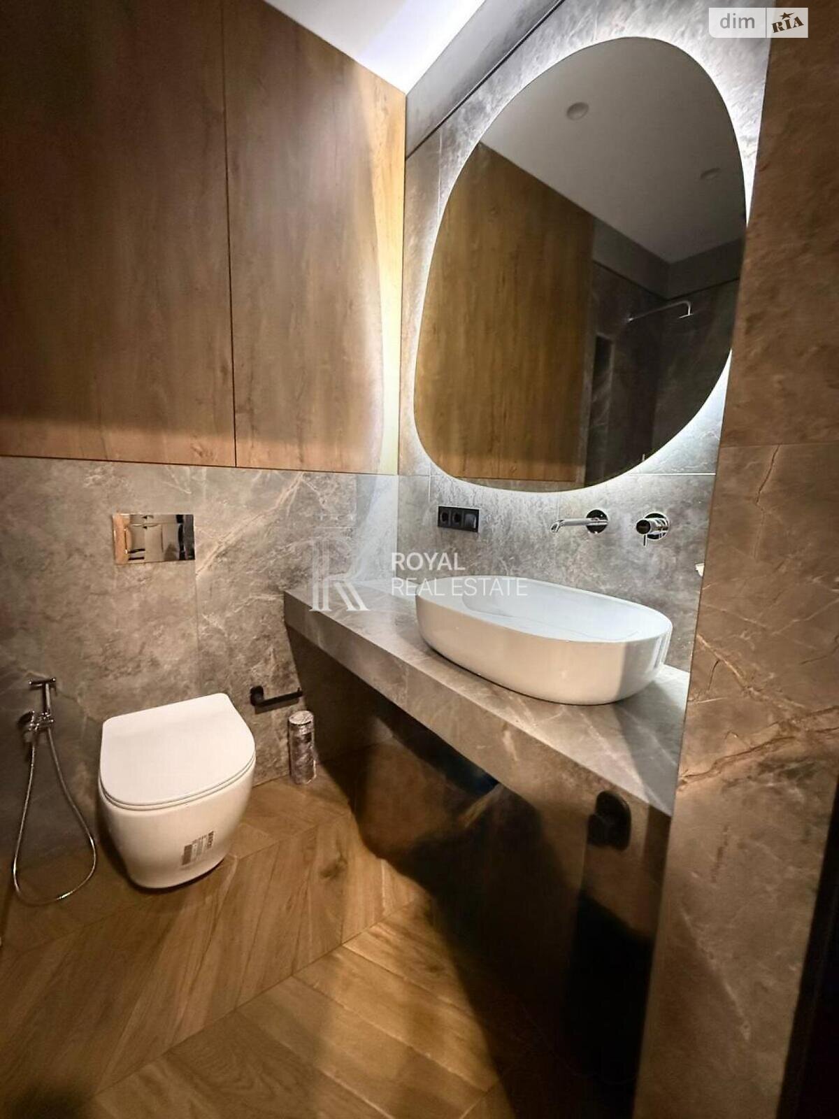 однокомнатная квартира в Киеве, район Теличка, на шоссе Столичное 5А в аренду на долгий срок помесячно фото 1