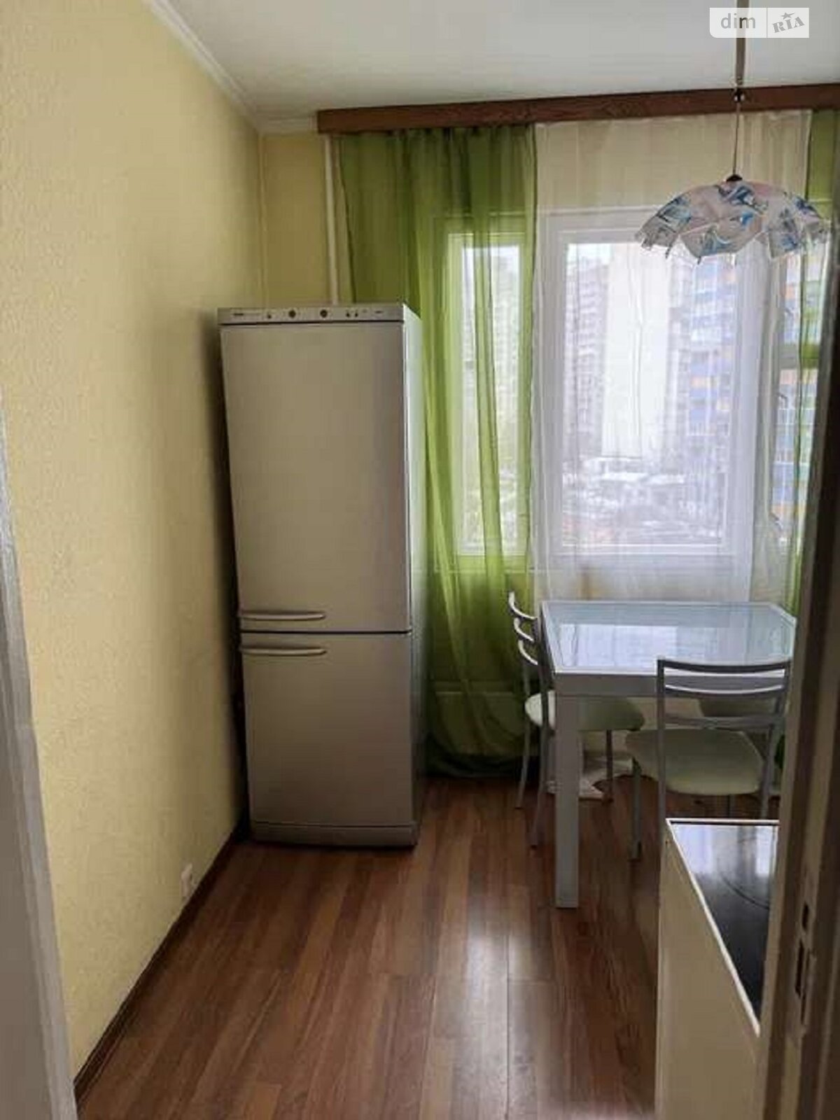 трикімнатна квартира в Києві, район Теремки-1, на вул. Академіка Заболотного в довготривалу оренду помісячно фото 1 трикімнатна квартира в Києві, район Теремки-1, на вул. Академіка Заболотного в довготривалу оренду помісячно фото 1