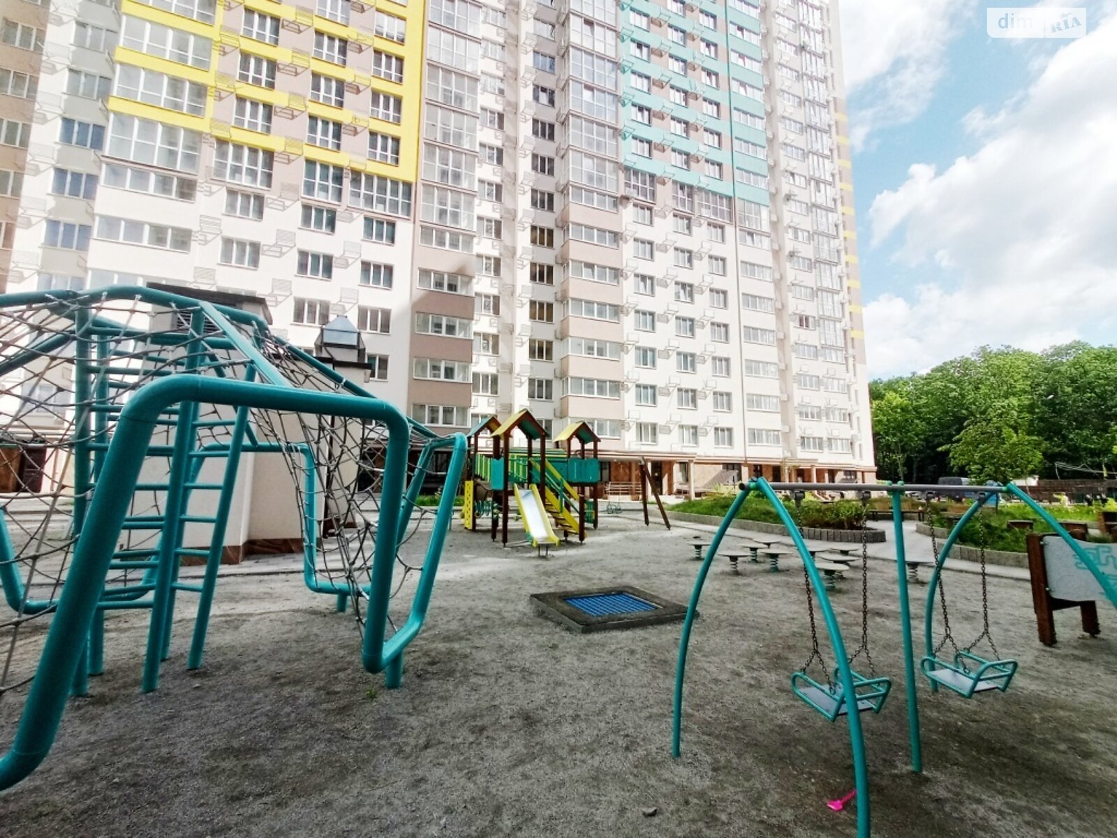 однокомнатная квартира в Киеве, район Теремки-1, на ул. Академика Заболотного 15В корпус 1 в аренду на долгий срок помесячно фото 1 однокомнатная квартира в Киеве, район Теремки-1, на ул. Академика Заболотного 15В корпус 1 в аренду на долгий срок помесячно фото 1