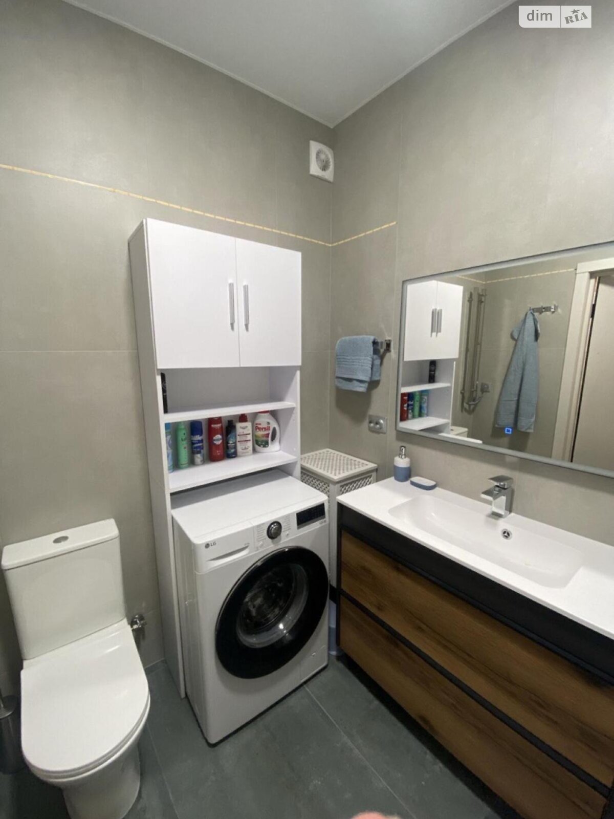 двухкомнатная квартира в Киеве, район Теремки-1, на ул. Братьев Шеметов 8 в аренду на долгий срок помесячно фото 1