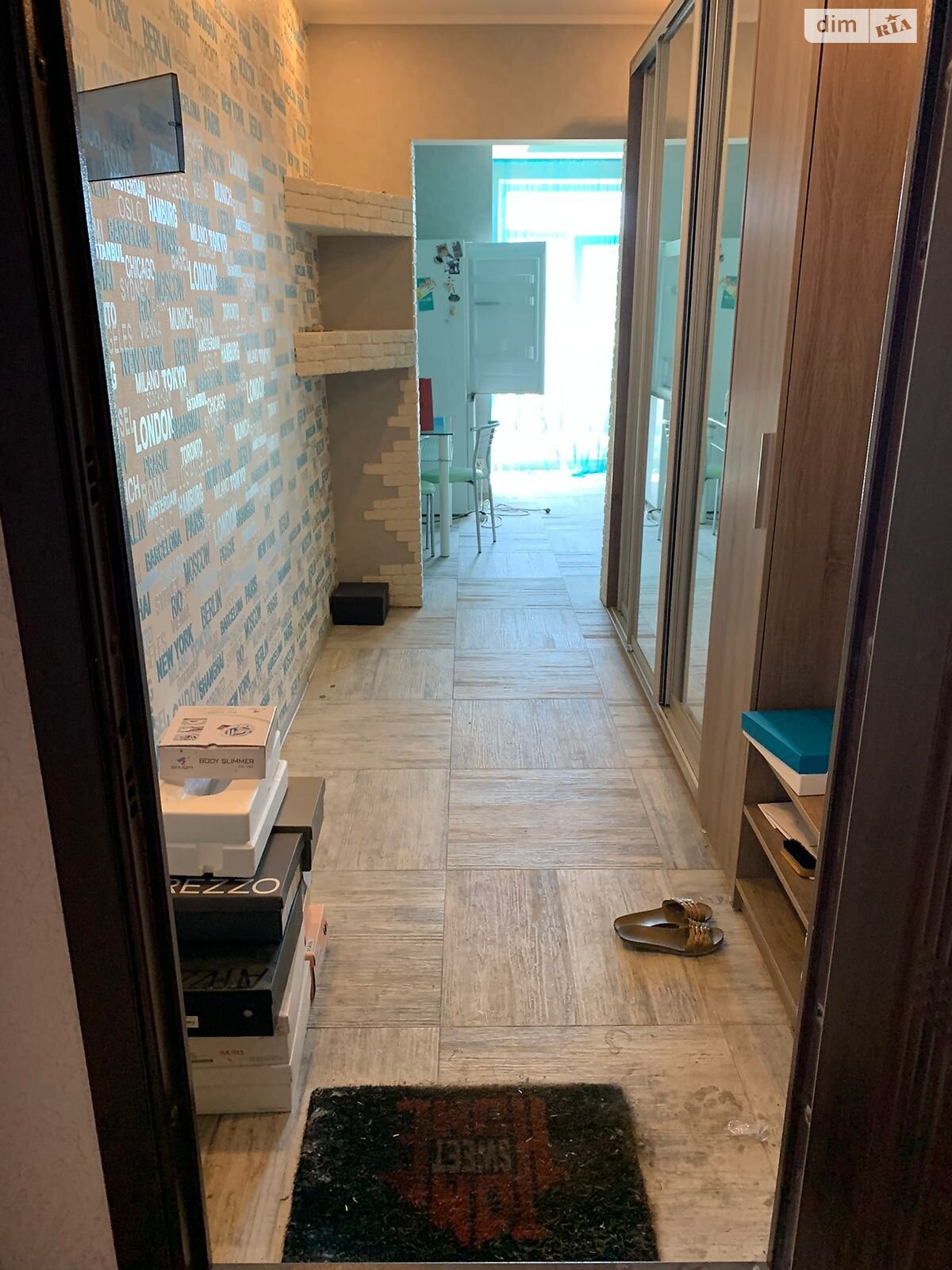 однокомнатная квартира в Киеве, район Теремки-2, на ул. Дмитрия Луценко 14 в аренду на долгий срок помесячно фото 1 однокомнатная квартира в Киеве, район Теремки-2, на ул. Дмитрия Луценко 14 в аренду на долгий срок помесячно фото 1