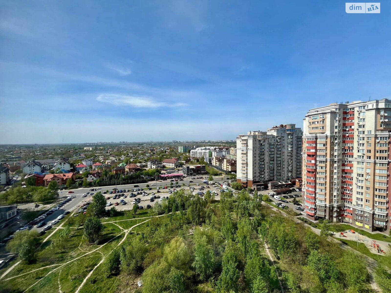 трехкомнатная квартира в Киеве, район Теремки-2, на ул. Композитора Мейтуса 4 в аренду на долгий срок помесячно фото 1 трехкомнатная квартира в Киеве, район Теремки-2, на ул. Композитора Мейтуса 4 в аренду на долгий срок помесячно фото 1