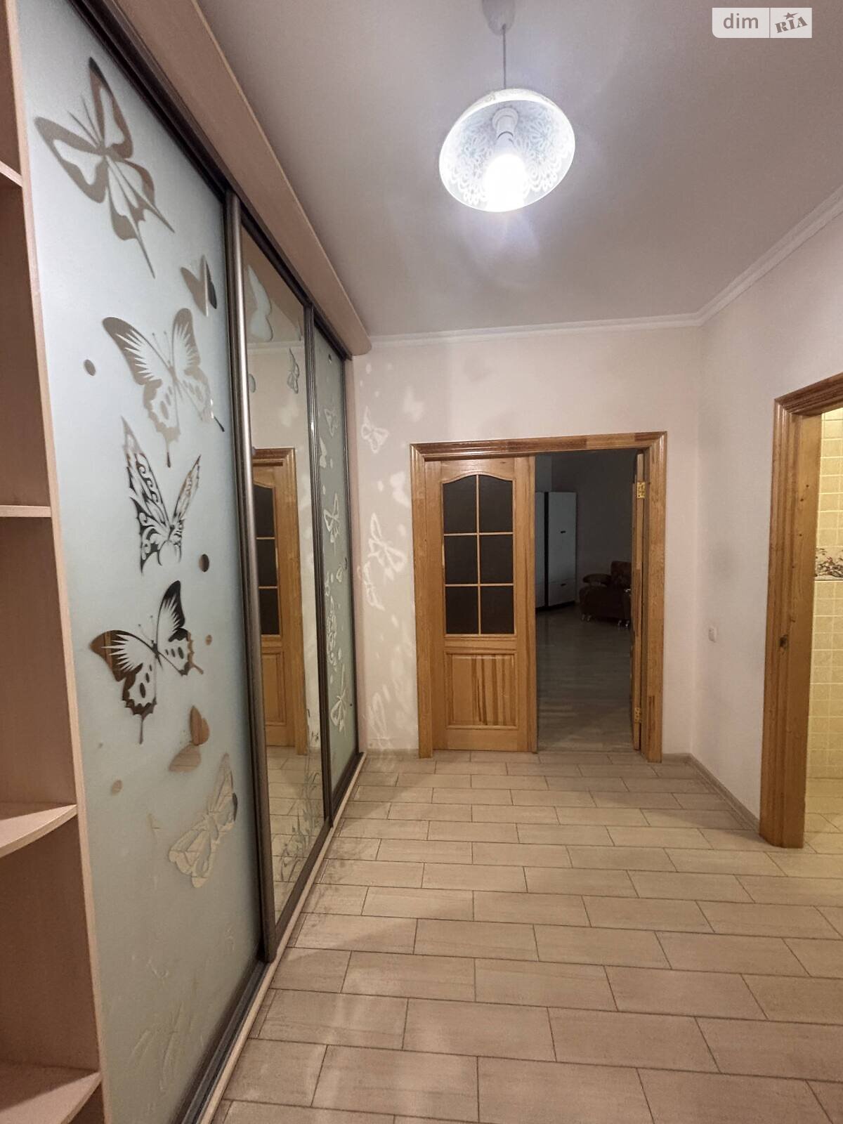 однокомнатная квартира в Киеве, район Теремки-2, на ул. Композитора Мейтуса 4 в аренду на долгий срок помесячно фото 1 однокомнатная квартира в Киеве, район Теремки-2, на ул. Композитора Мейтуса 4 в аренду на долгий срок помесячно фото 1