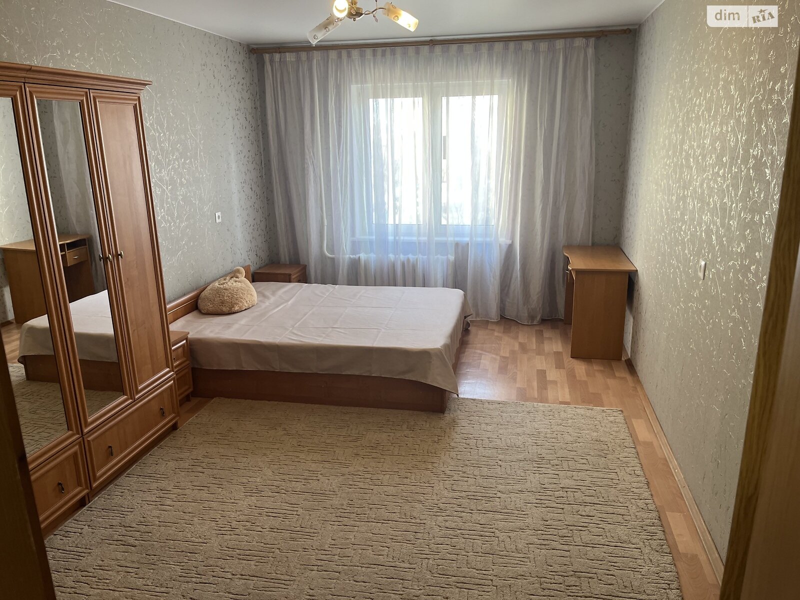 трехкомнатная квартира в Киеве, район Теремки-2, на ул. Юлии Здановской 83А в аренду на долгий срок помесячно фото 1 трехкомнатная квартира в Киеве, район Теремки-2, на ул. Юлии Здановской 83А в аренду на долгий срок помесячно фото 1