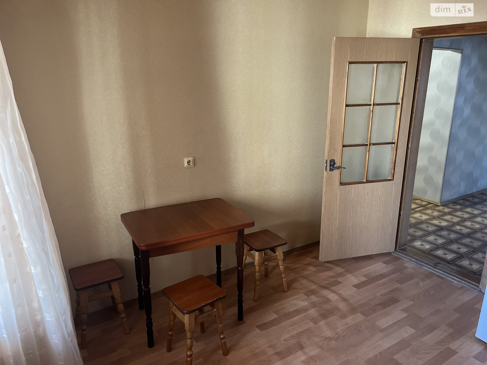 трехкомнатная квартира в Киеве, район Теремки-2, на ул. Юлии Здановской 83А в аренду на долгий срок помесячно фото 1 трехкомнатная квартира в Киеве, район Теремки-2, на ул. Юлии Здановской 83А в аренду на долгий срок помесячно фото 1