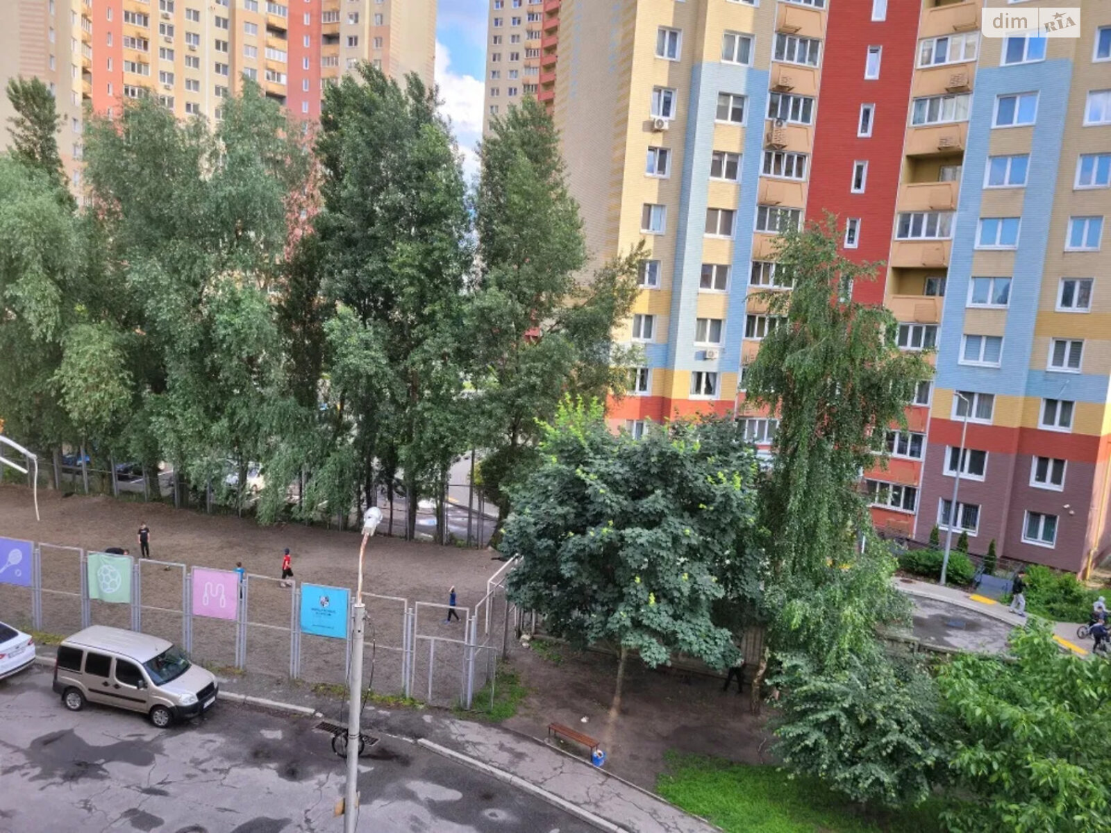 двухкомнатная квартира в Киеве, район Теремки-2, на ул. Юлии Здановской 83А в аренду на долгий срок помесячно фото 1 двухкомнатная квартира в Киеве, район Теремки-2, на ул. Юлии Здановской 83А в аренду на долгий срок помесячно фото 1
