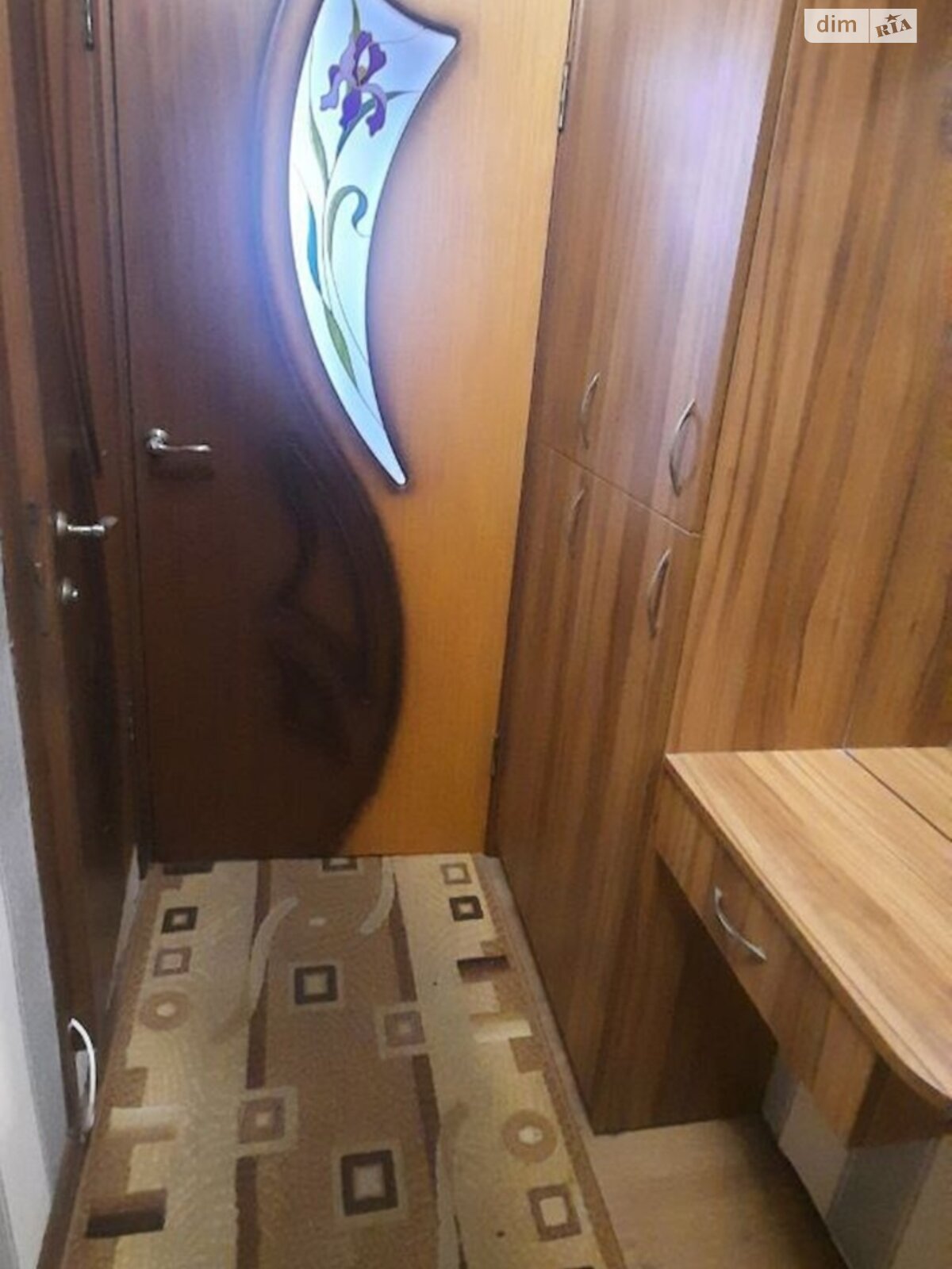 двокімнатна квартира з меблями в Києві, район Троєщина, на вул. Олександри Екстер 8 в довготривалу оренду помісячно фото 1