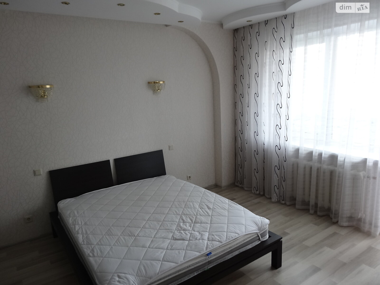 двокімнатна квартира в Києві, район Троєщина, на вул. Олександри Екстер 9 в довготривалу оренду помісячно фото 1 двокімнатна квартира в Києві, район Троєщина, на вул. Олександри Екстер 9 в довготривалу оренду помісячно фото 1