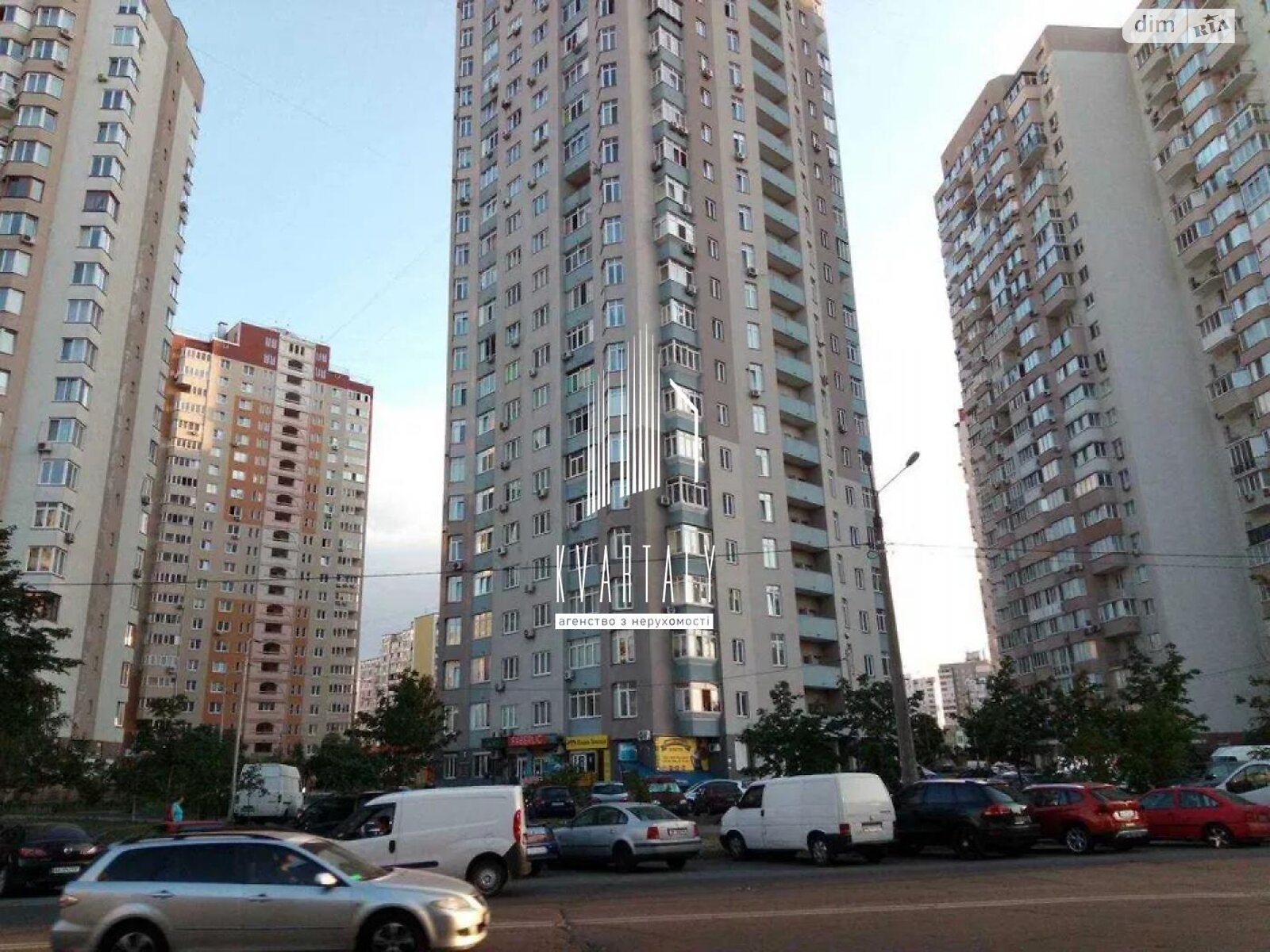 однокомнатная квартира в Киеве, район Троещина, на ул. Градинская 1 в аренду на долгий срок помесячно фото 1 однокомнатная квартира в Киеве, район Троещина, на ул. Градинская 1 в аренду на долгий срок помесячно фото 1