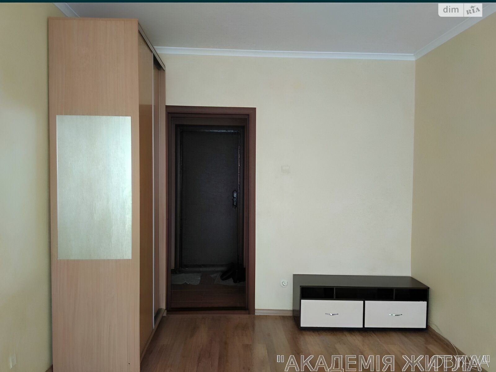 однокомнатная квартира в Киеве, район Троещина, на ул. Лисковская 14 в аренду на долгий срок помесячно фото 1 однокомнатная квартира в Киеве, район Троещина, на ул. Лисковская 14 в аренду на долгий срок помесячно фото 1
