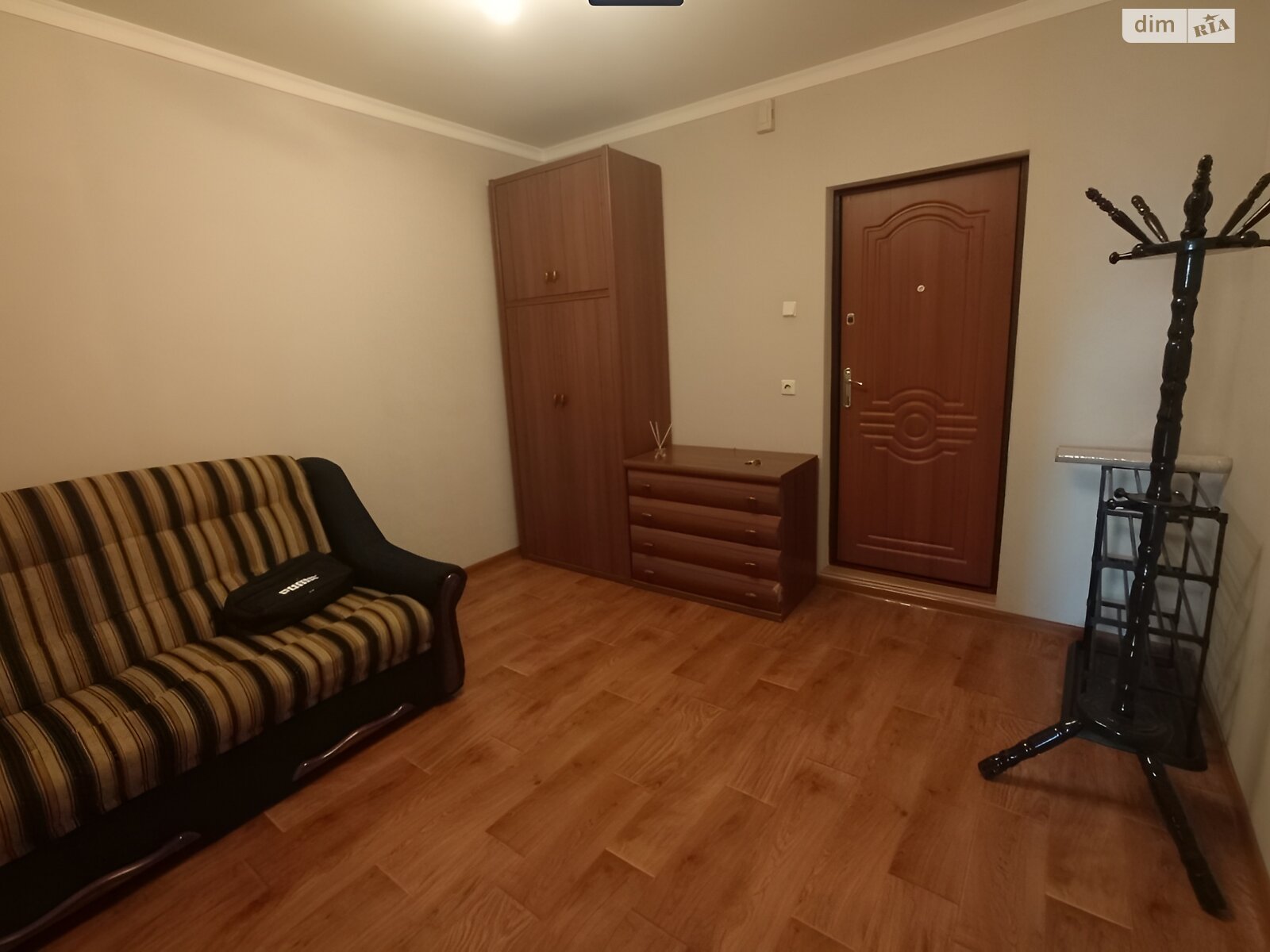 однокомнатная квартира в Киеве, район Троещина, на ул. Лисковская 7 в аренду на долгий срок помесячно фото 1 однокомнатная квартира в Киеве, район Троещина, на ул. Лисковская 7 в аренду на долгий срок помесячно фото 1