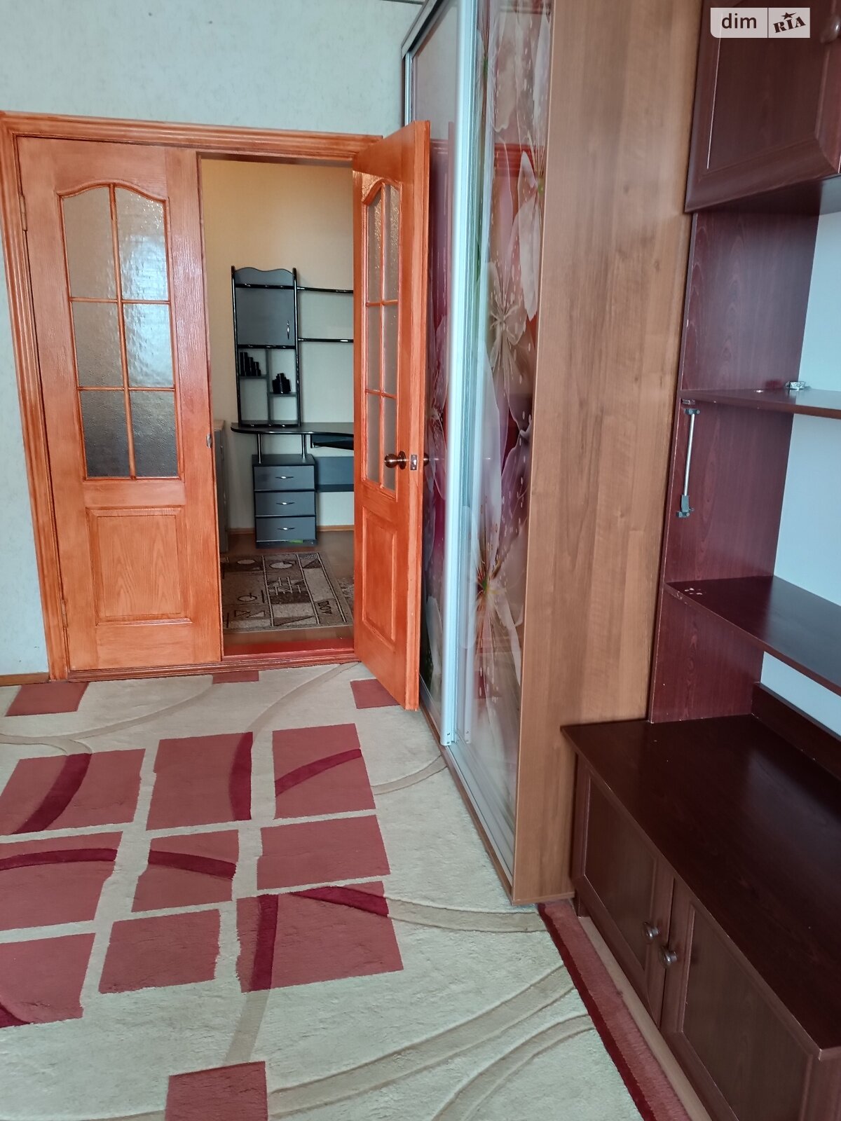 двокімнатна квартира в Києві, район Троєщина, на вул. Милославська 8 в довготривалу оренду помісячно фото 1 двокімнатна квартира в Києві, район Троєщина, на вул. Милославська 8 в довготривалу оренду помісячно фото 1