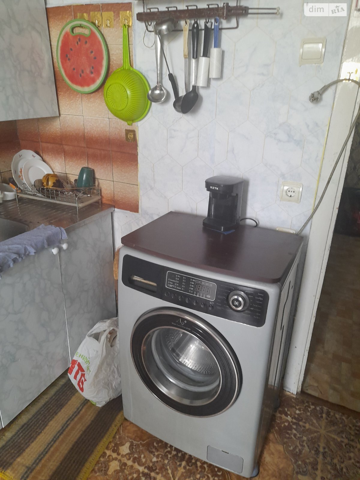 двокімнатна квартира в Києві, район Троєщина, на вул. Милославська 17 в довготривалу оренду помісячно фото 1 двокімнатна квартира в Києві, район Троєщина, на вул. Милославська 17 в довготривалу оренду помісячно фото 1