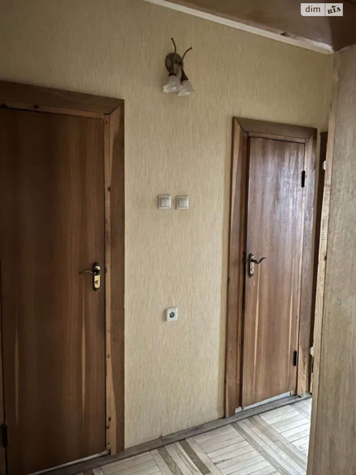 трикімнатна квартира в Києві, район Троєщина, на вул. Милославська 33 в довготривалу оренду помісячно фото 1