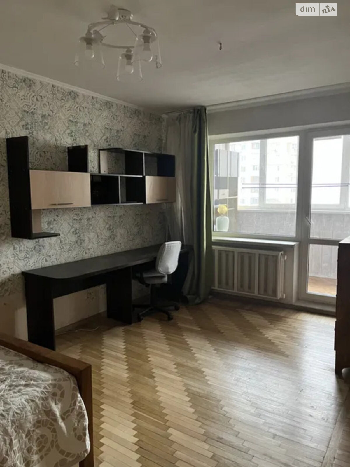 трикімнатна квартира в Києві, район Троєщина, на вул. Милославська 33 в довготривалу оренду помісячно фото 1