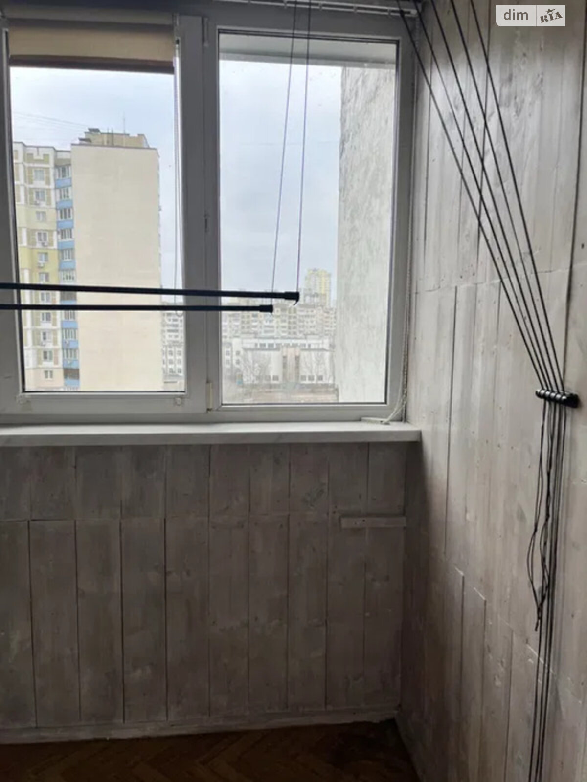 трикімнатна квартира в Києві, район Троєщина, на вул. Милославська 33 в довготривалу оренду помісячно фото 1