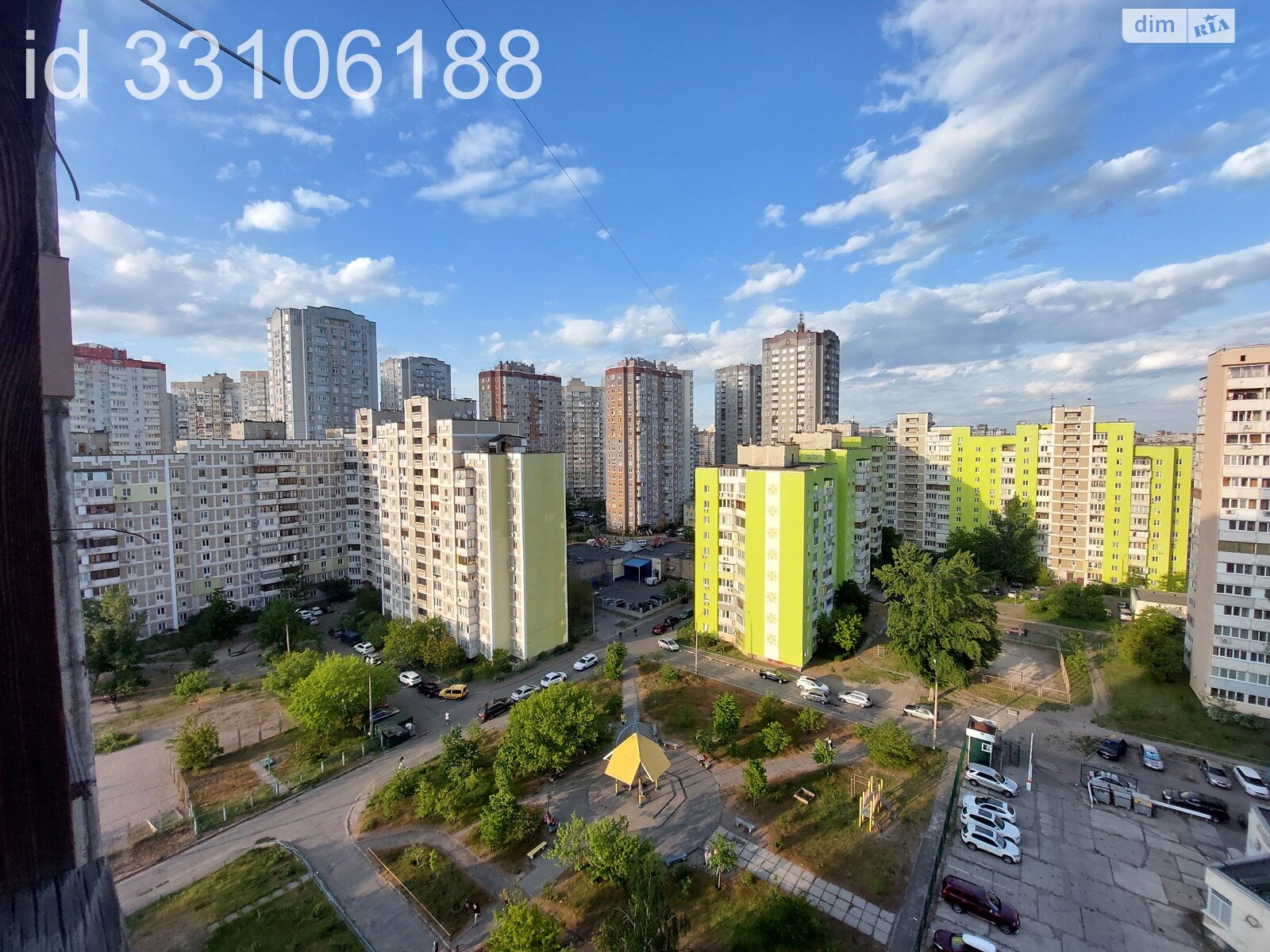 четырехкомнатная квартира в Киеве, район Троещина, на ул. Николая Лаврухина 11А в аренду на долгий срок помесячно фото 1 четырехкомнатная квартира в Киеве, район Троещина, на ул. Николая Лаврухина 11А в аренду на долгий срок помесячно фото 1