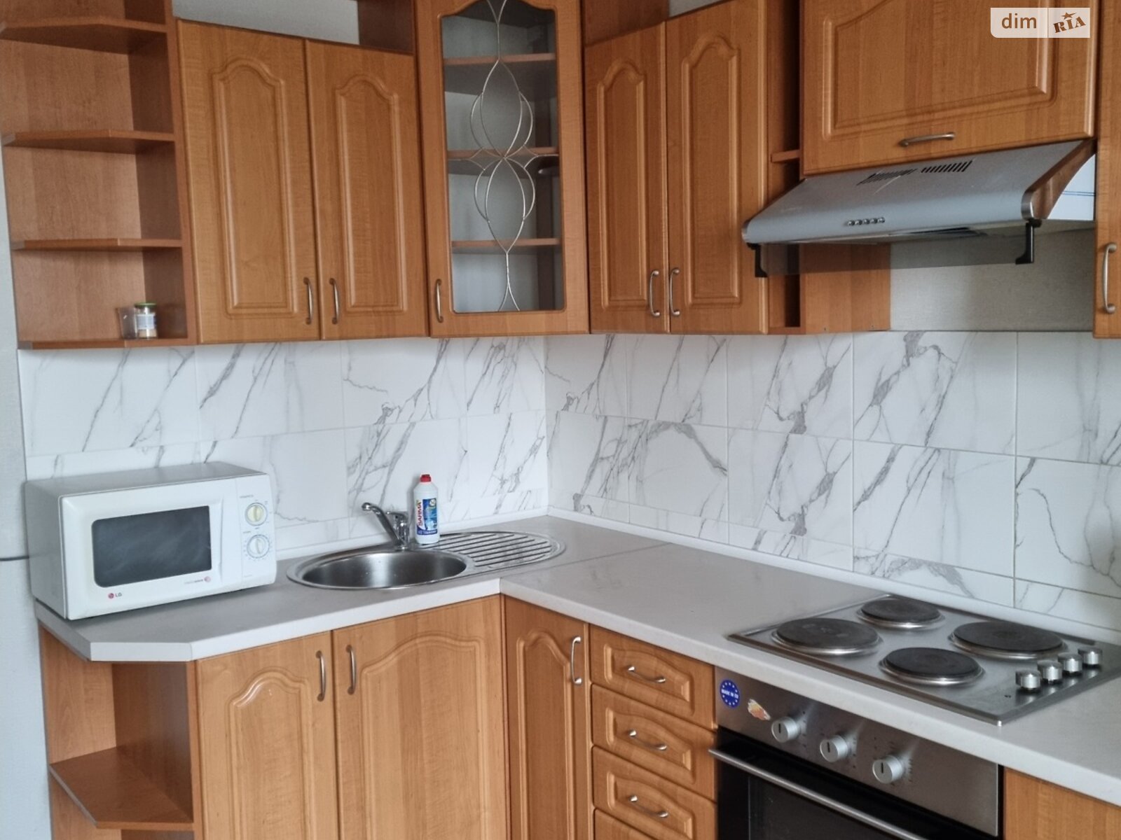 двокімнатна квартира в Києві, район Троєщина, на вул. Миколи Лаврухіна 5, кв. 56 в довготривалу оренду помісячно фото 1