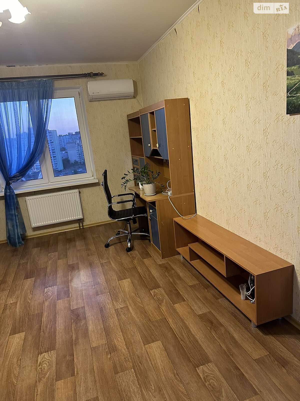 однокомнатная квартира в Киеве, район Троещина, на ул. Николая Закревского 95Г в аренду на долгий срок помесячно фото 1