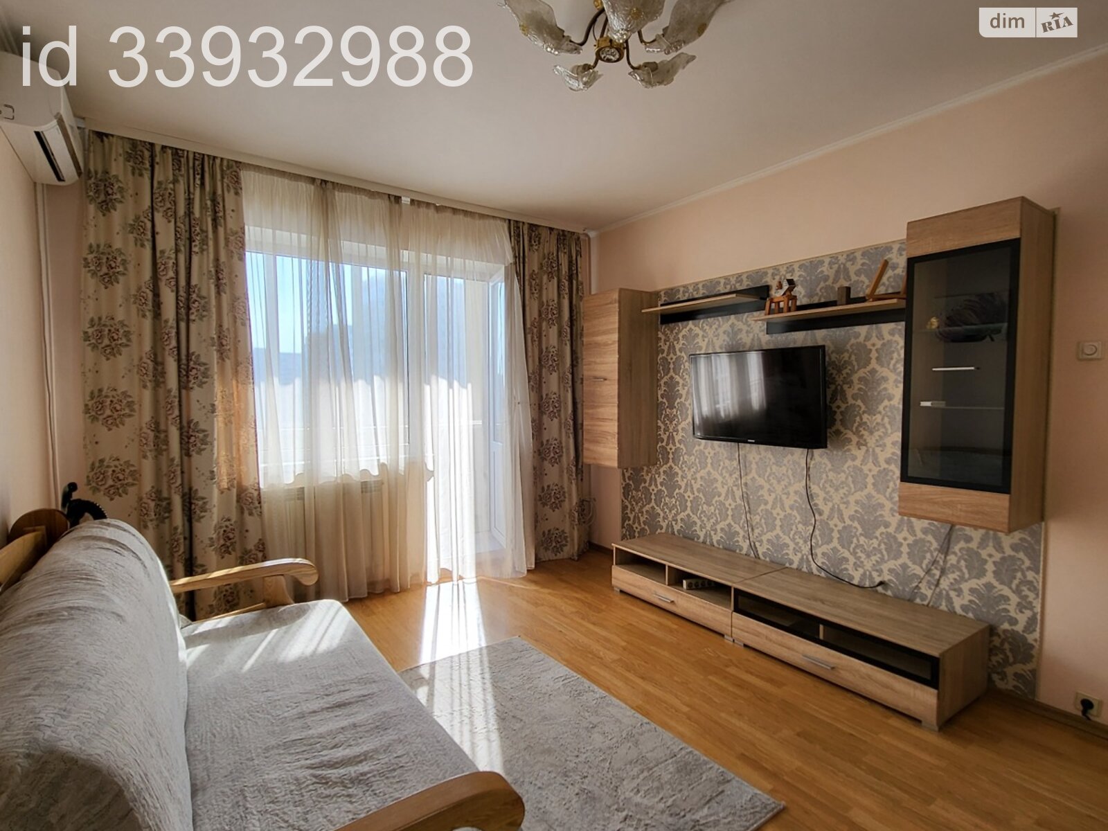 двухкомнатная квартира в Киеве, район Троещина, на ул. Оноре де Бальзака 38 в аренду на долгий срок помесячно фото 1