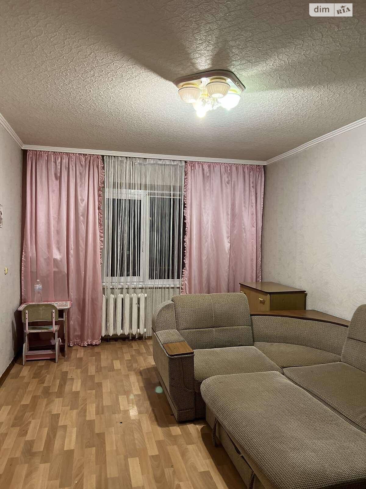 двухкомнатная квартира в Киеве, район Троещина, на ул. Радунская 9 в аренду на долгий срок помесячно фото 1