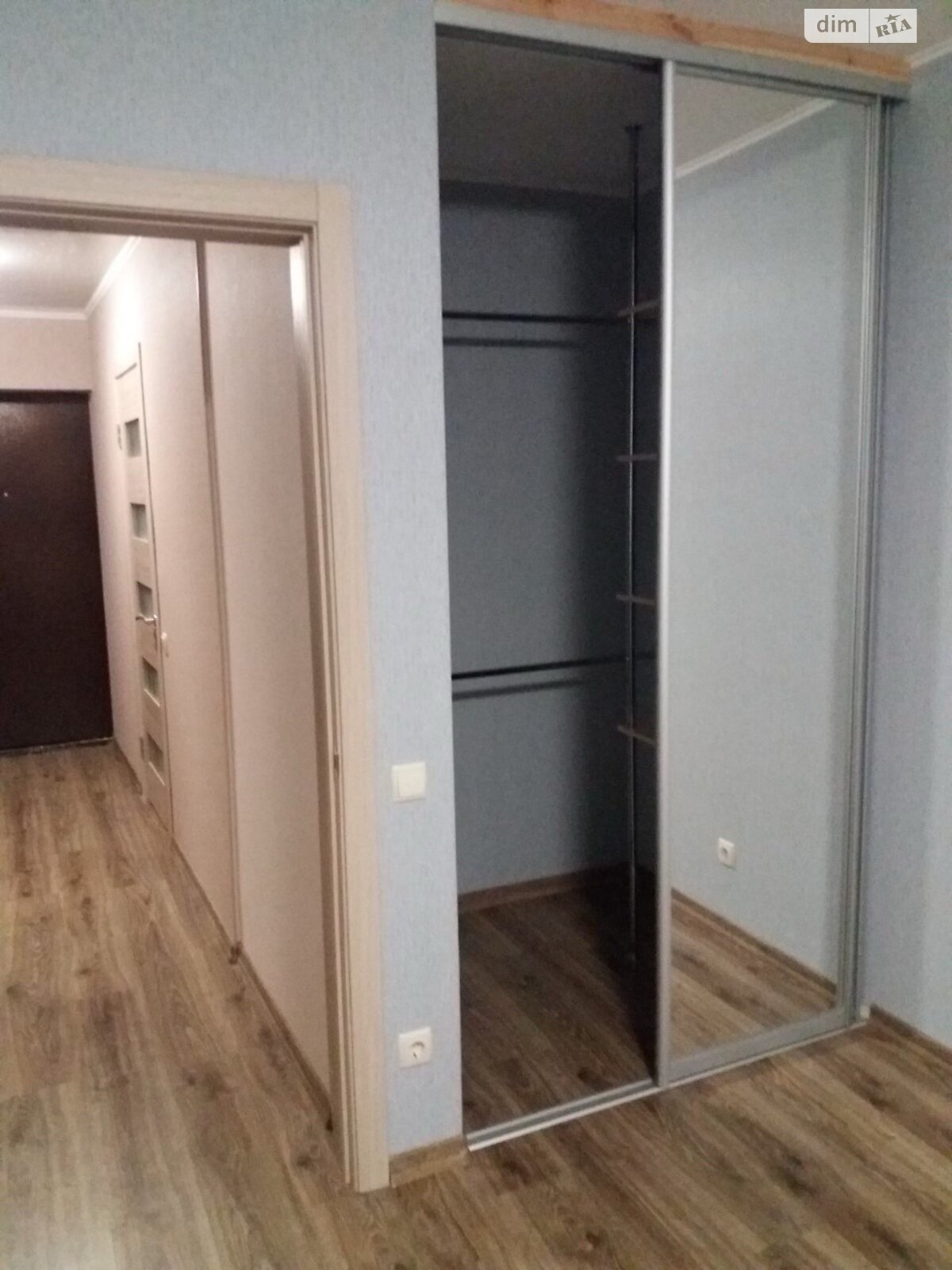 однокомнатная квартира в Киеве, район Троещина, на ул. Радунская 30 в аренду на долгий срок помесячно фото 1 однокомнатная квартира в Киеве, район Троещина, на ул. Радунская 30 в аренду на долгий срок помесячно фото 1