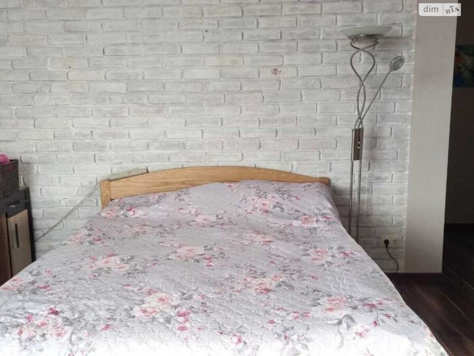 трикімнатна квартира в Києві, район Троєщина, на вул. Радунська 30 в довготривалу оренду помісячно фото 1 трикімнатна квартира в Києві, район Троєщина, на вул. Радунська 30 в довготривалу оренду помісячно фото 1