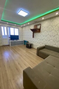 трикімнатна квартира в Києві, район Троєщина, на вул. Рональда Рейгана 6А в довготривалу оренду помісячно фото 2
