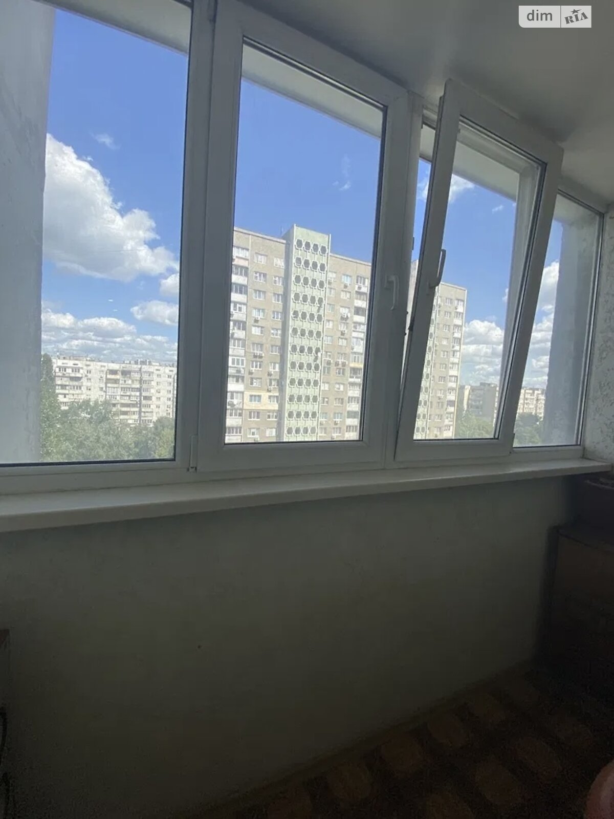 трикімнатна квартира в Києві, район Троєщина, на вул. Рональда Рейгана 6А в довготривалу оренду помісячно фото 1 трикімнатна квартира в Києві, район Троєщина, на вул. Рональда Рейгана 6А в довготривалу оренду помісячно фото 1