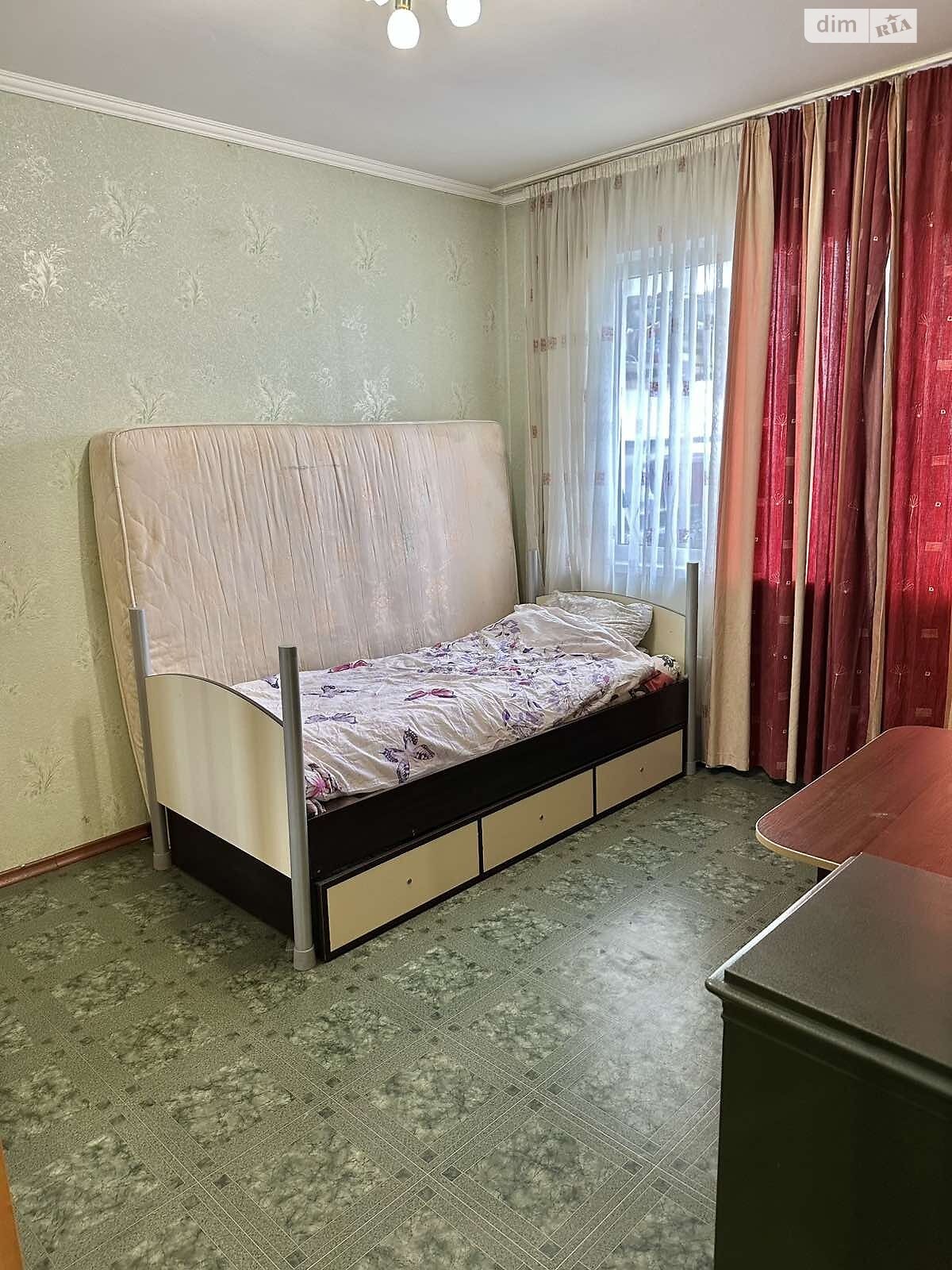 трикімнатна квартира в Києві, район Троєщина, на вул. Рональда Рейгана 9 в довготривалу оренду помісячно фото 1 трикімнатна квартира в Києві, район Троєщина, на вул. Рональда Рейгана 9 в довготривалу оренду помісячно фото 1