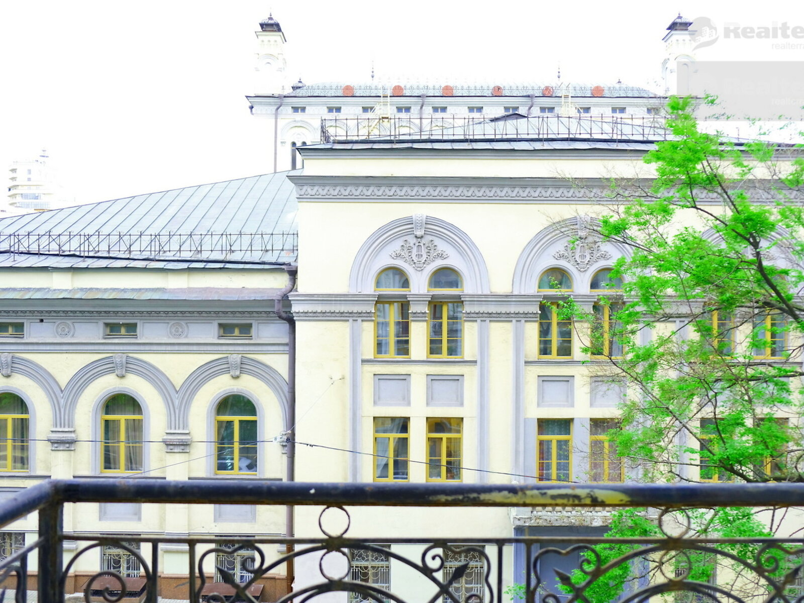 четырехкомнатная квартира в Киеве, район Центр, на ул. Богдана Хмельницкого 30/10 в аренду на долгий срок помесячно фото 1 четырехкомнатная квартира в Киеве, район Центр, на ул. Богдана Хмельницкого 30/10 в аренду на долгий срок помесячно фото 1