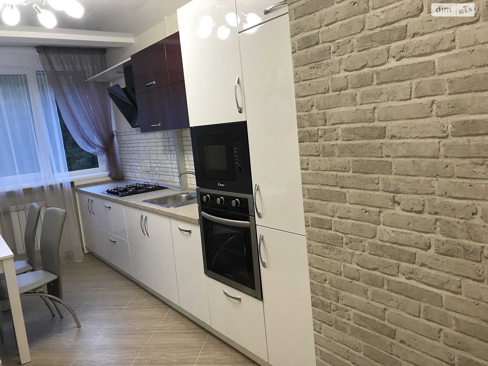 двухкомнатная квартира в Киеве, район Центр, на ул. Богдана Хмельницкого 39 в аренду на долгий срок помесячно фото 1 двухкомнатная квартира в Киеве, район Центр, на ул. Богдана Хмельницкого 39 в аренду на долгий срок помесячно фото 1