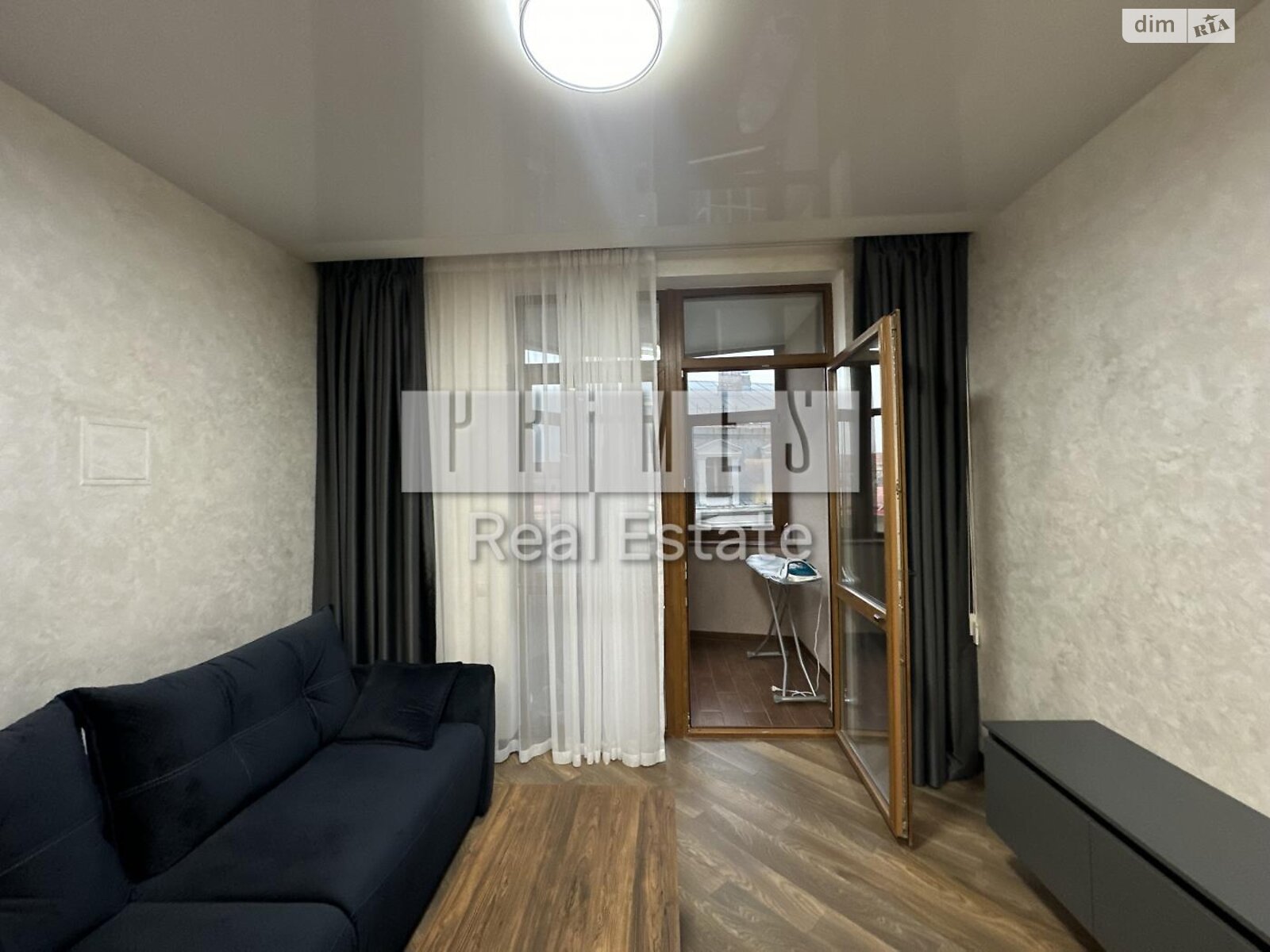 трехкомнатная квартира в Киеве, район Центр, на ул. Богдана Хмельницкого 58А в аренду на долгий срок помесячно фото 1