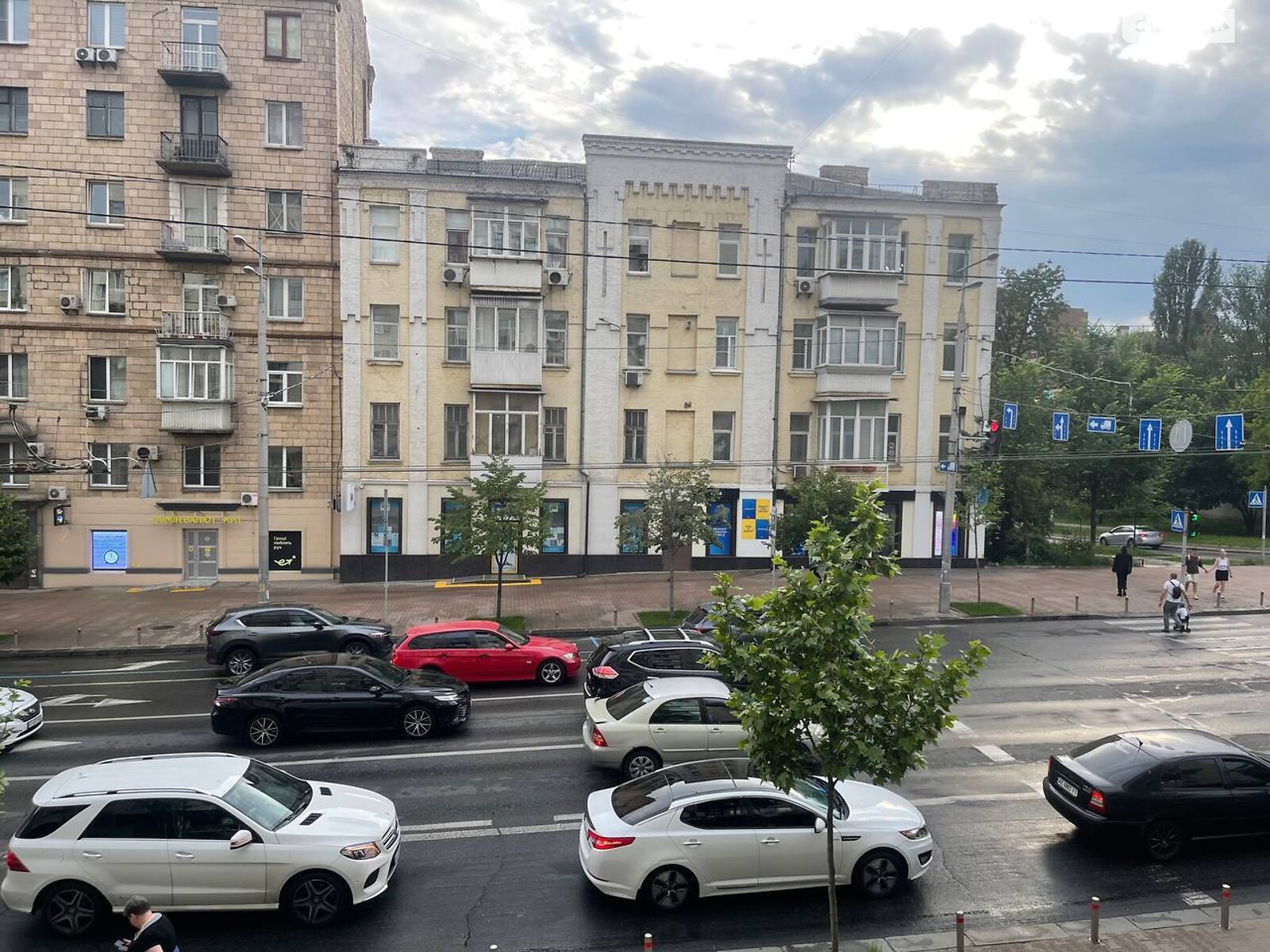 двокімнатна квартира в Києві, район Центр, на вул. Велика Васильківська 129 в довготривалу оренду помісячно фото 1 двокімнатна квартира в Києві, район Центр, на вул. Велика Васильківська 129 в довготривалу оренду помісячно фото 1
