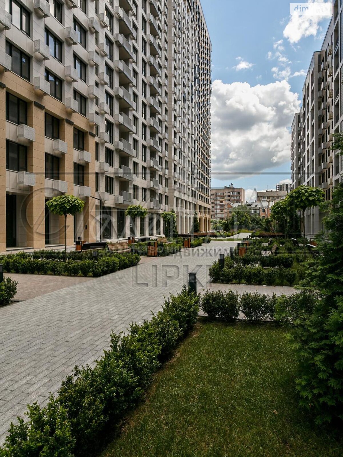 двухкомнатная квартира в Киеве, район Центр, на ул. Бульварно-Кудрявская 17А в аренду на долгий срок помесячно фото 1 двухкомнатная квартира в Киеве, район Центр, на ул. Бульварно-Кудрявская 17А в аренду на долгий срок помесячно фото 1