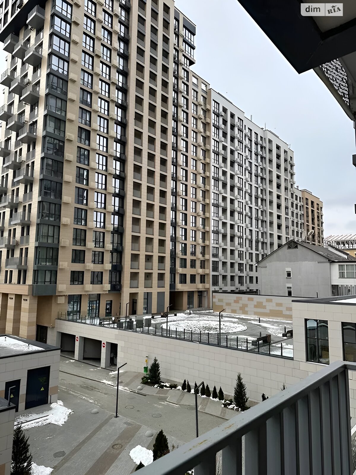 однокімнатна квартира в Києві, район Центр, на вул. Бульварно-Кудрявська 17Б в довготривалу оренду помісячно фото 1 однокімнатна квартира в Києві, район Центр, на вул. Бульварно-Кудрявська 17Б в довготривалу оренду помісячно фото 1