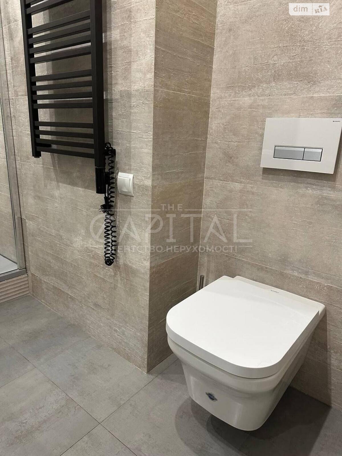 трехкомнатная квартира в Киеве, район Центр, на ул. Гоголевская 14 в аренду на долгий срок помесячно фото 1