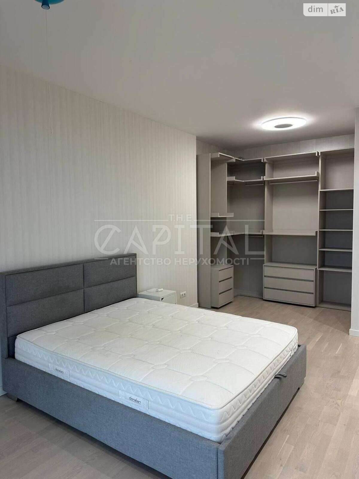 трехкомнатная квартира в Киеве, район Центр, на ул. Гоголевская 14 в аренду на долгий срок помесячно фото 1