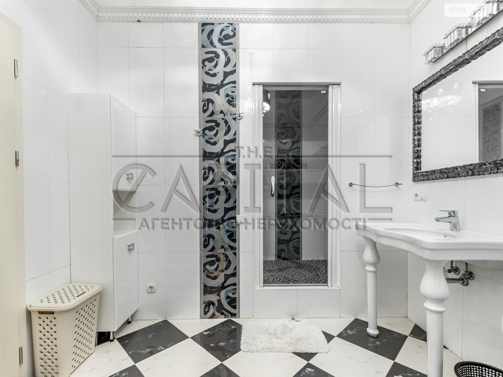 двухкомнатная квартира в Киеве, район Центр, на ул. Ивана Франко в аренду на долгий срок помесячно фото 1