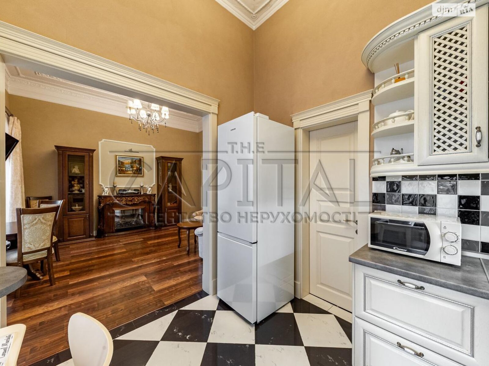 двухкомнатная квартира в Киеве, район Центр, на ул. Ивана Франко в аренду на долгий срок помесячно фото 1