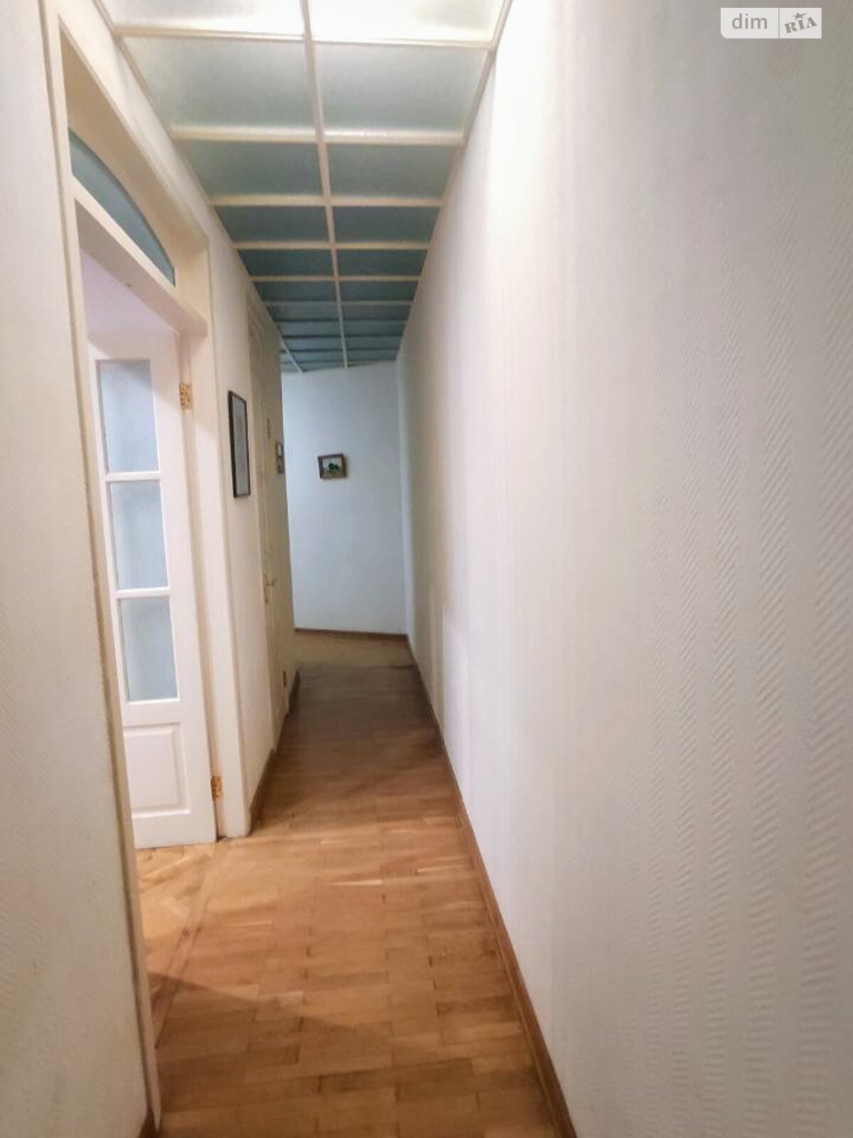двокімнатна квартира в Києві, район Центр, на вул. Олеся Гончара 32Б в довготривалу оренду помісячно фото 1 двокімнатна квартира в Києві, район Центр, на вул. Олеся Гончара 32Б в довготривалу оренду помісячно фото 1