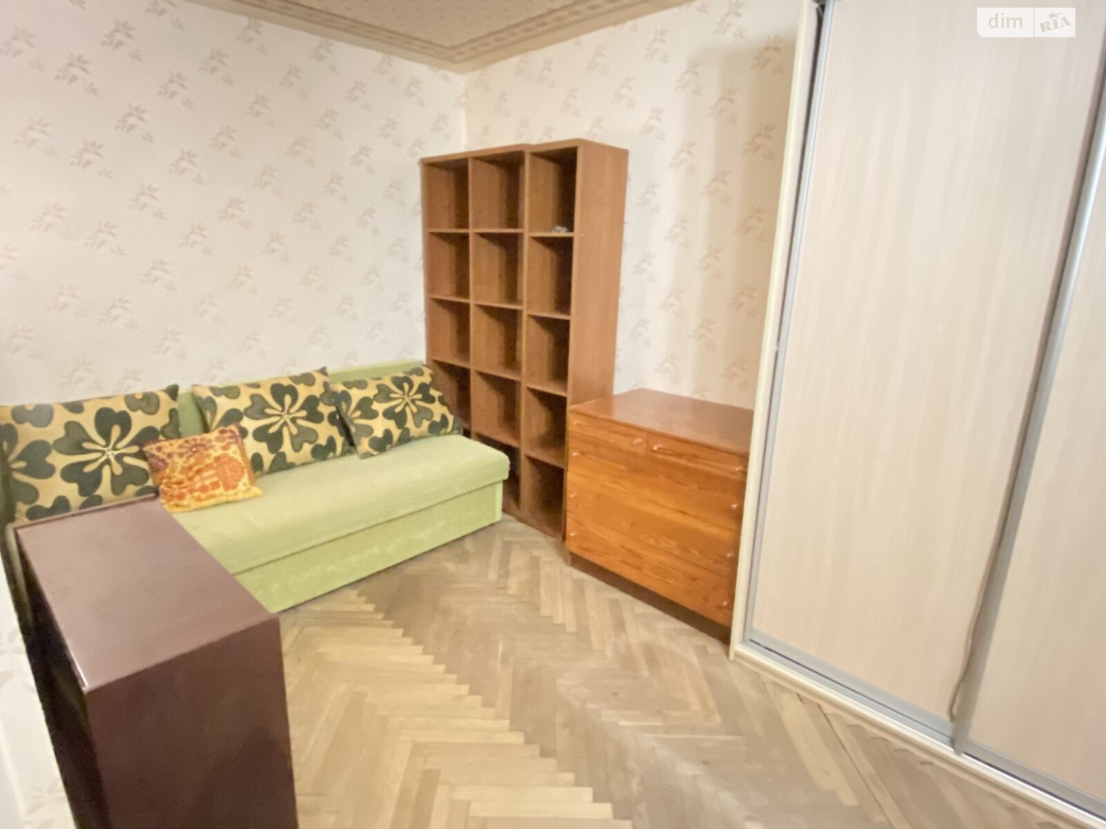 однокімнатна квартира в Києві, район Центр, на вул. Нововокзальна 19 в довготривалу оренду помісячно фото 1 однокімнатна квартира в Києві, район Центр, на вул. Нововокзальна 19 в довготривалу оренду помісячно фото 1