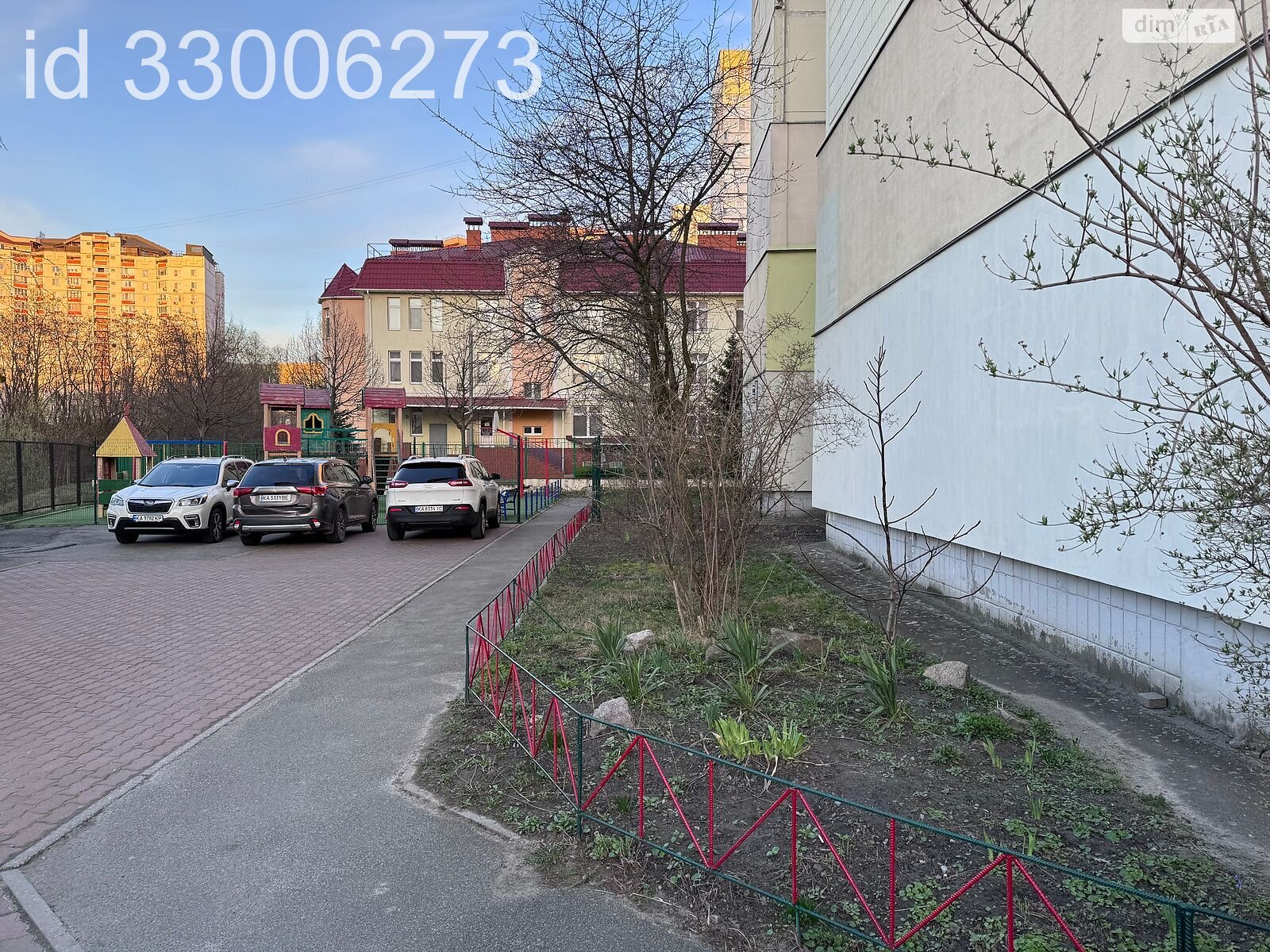 двухкомнатная квартира в Киеве, район Турецкий городок, на ул. Федора Эрнста 8 в аренду на долгий срок помесячно фото 1 двухкомнатная квартира в Киеве, район Турецкий городок, на ул. Федора Эрнста 8 в аренду на долгий срок помесячно фото 1