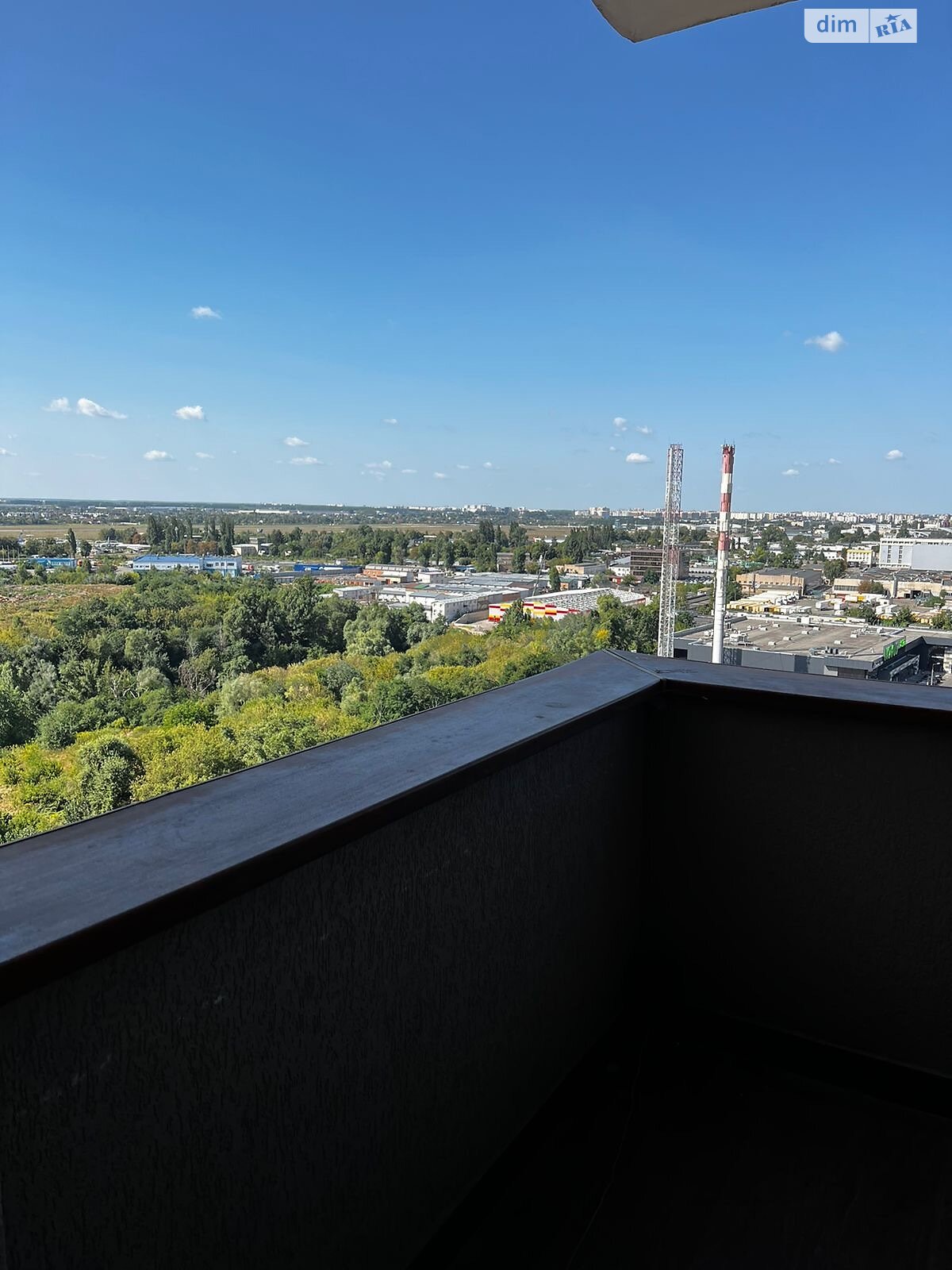 четырехкомнатная квартира в Киеве, район Турецкий городок, на ул. Кадетский Гай 6 в аренду на долгий срок помесячно фото 1 четырехкомнатная квартира в Киеве, район Турецкий городок, на ул. Кадетский Гай 6 в аренду на долгий срок помесячно фото 1