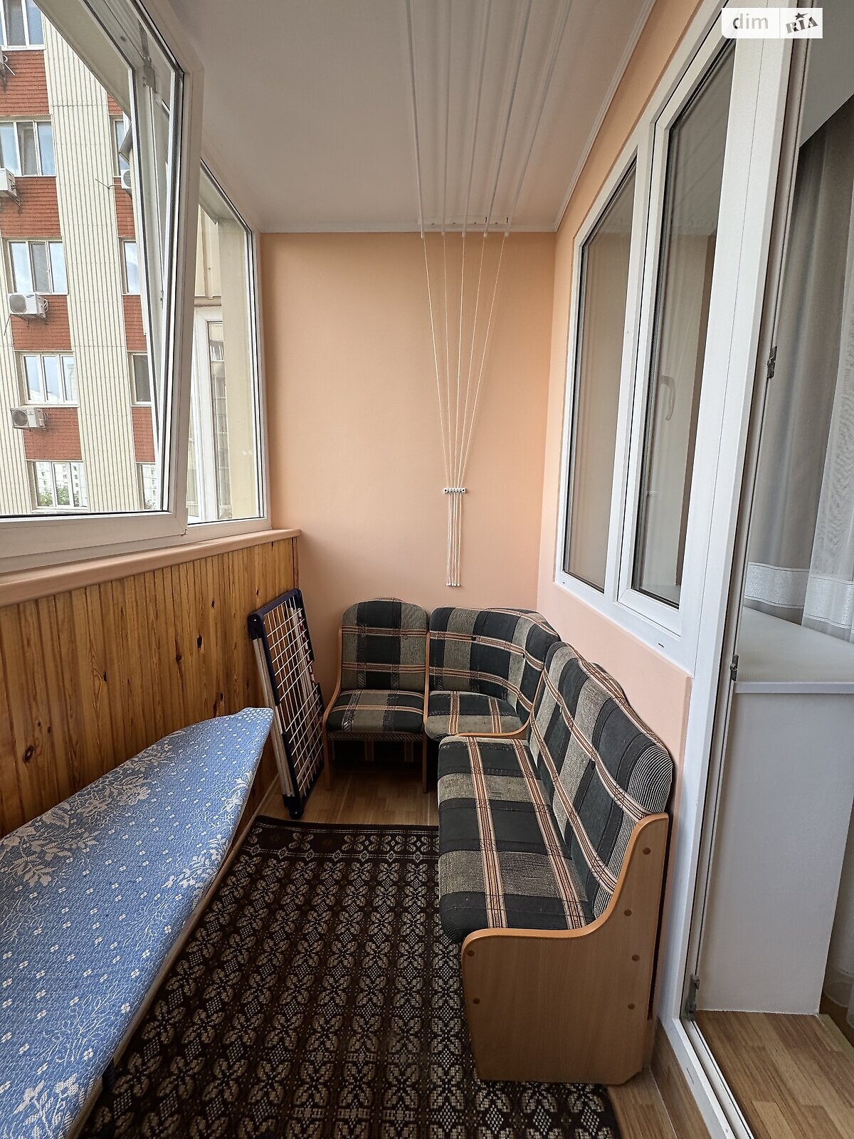 трехкомнатная квартира в Киеве, район Турецкий городок, на ул. Кадетский Гай 6 в аренду на долгий срок помесячно фото 1 трехкомнатная квартира в Киеве, район Турецкий городок, на ул. Кадетский Гай 6 в аренду на долгий срок помесячно фото 1