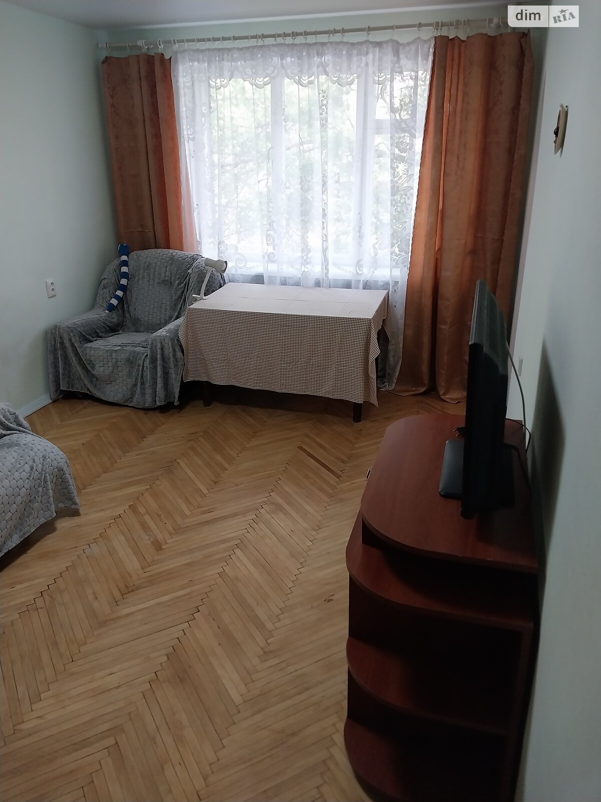 однокімнатна квартира в Києві, район Вітряні Гори, на вул. Перемишльська 3А, кв. 32 в довготривалу оренду помісячно фото 1 однокімнатна квартира в Києві, район Вітряні Гори, на вул. Перемишльська 3А, кв. 32 в довготривалу оренду помісячно фото 1