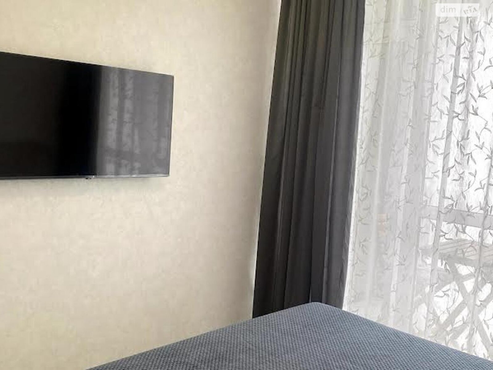 двокімнатна квартира в Києві, на вул. Віктора Некрасова 12А в довготривалу оренду помісячно фото 1 двокімнатна квартира в Києві, на вул. Віктора Некрасова 12А в довготривалу оренду помісячно фото 1