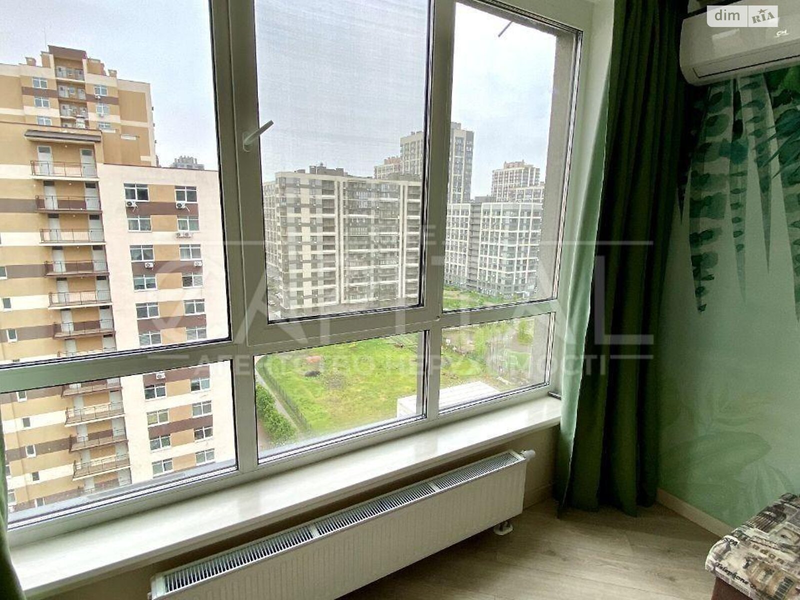 трикімнатна квартира в Києві, район Виноградар, на просп. Європейського Союзу 41В в довготривалу оренду помісячно фото 1 трикімнатна квартира в Києві, район Виноградар, на просп. Європейського Союзу 41В в довготривалу оренду помісячно фото 1