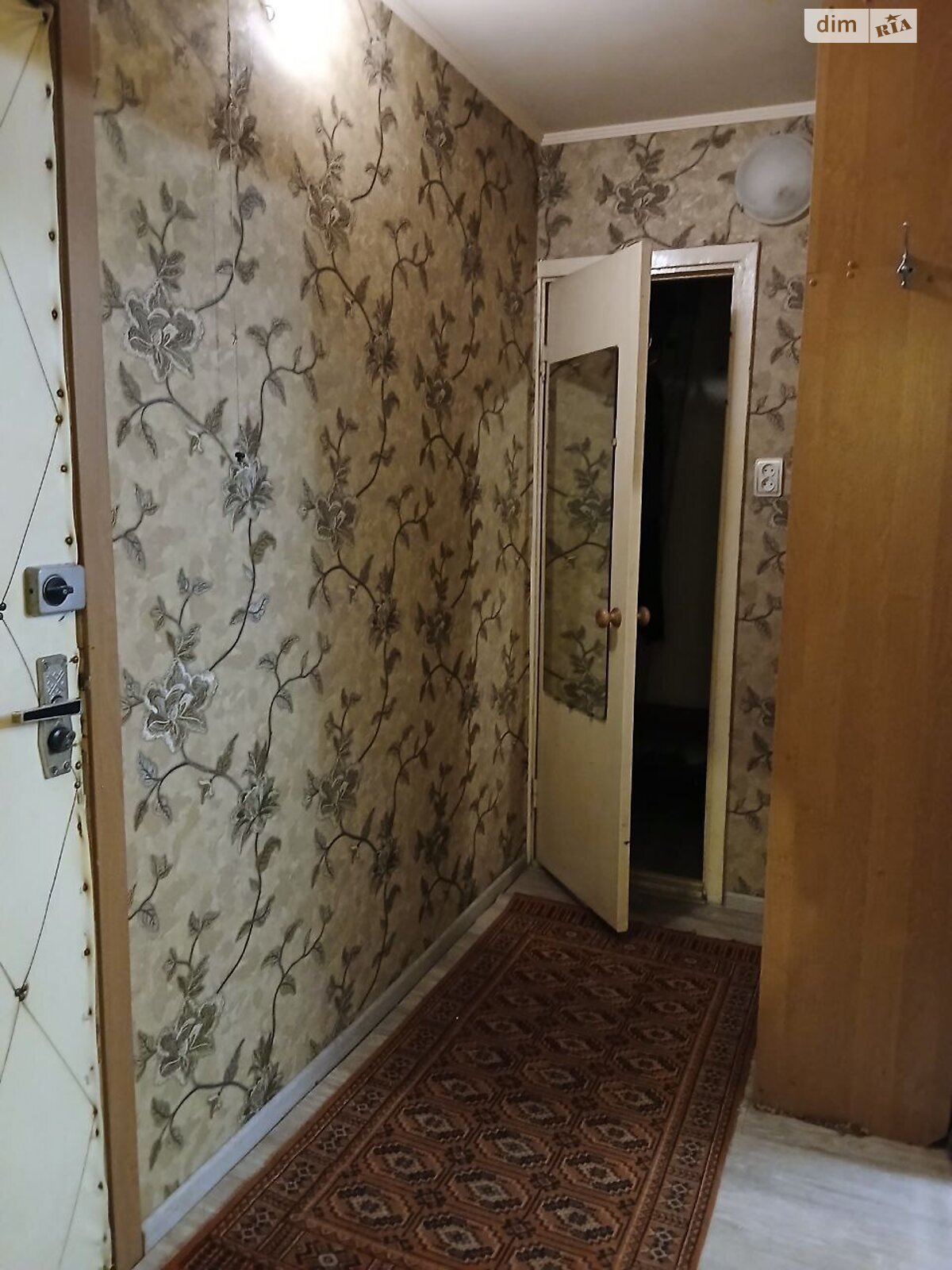 однокомнатная квартира в Киеве, район Виноградарь, на просп. Европейского Союза 74 в аренду на долгий срок помесячно фото 1 однокомнатная квартира в Киеве, район Виноградарь, на просп. Европейского Союза 74 в аренду на долгий срок помесячно фото 1