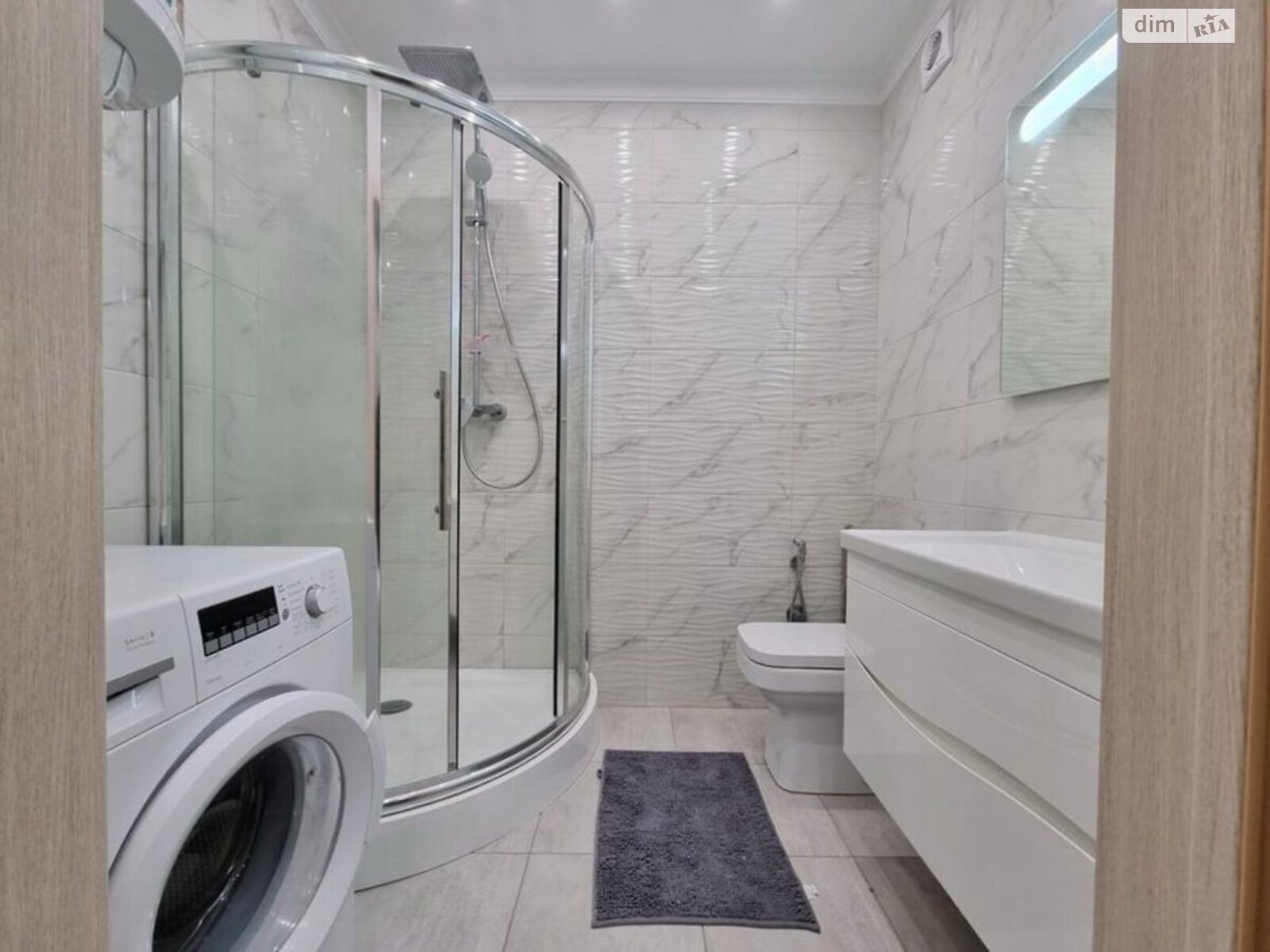 однокомнатная квартира в Киеве, район Виноградарь, на просп. Европейского Союза 41А в аренду на долгий срок помесячно фото 1 однокомнатная квартира в Киеве, район Виноградарь, на просп. Европейского Союза 41А в аренду на долгий срок помесячно фото 1